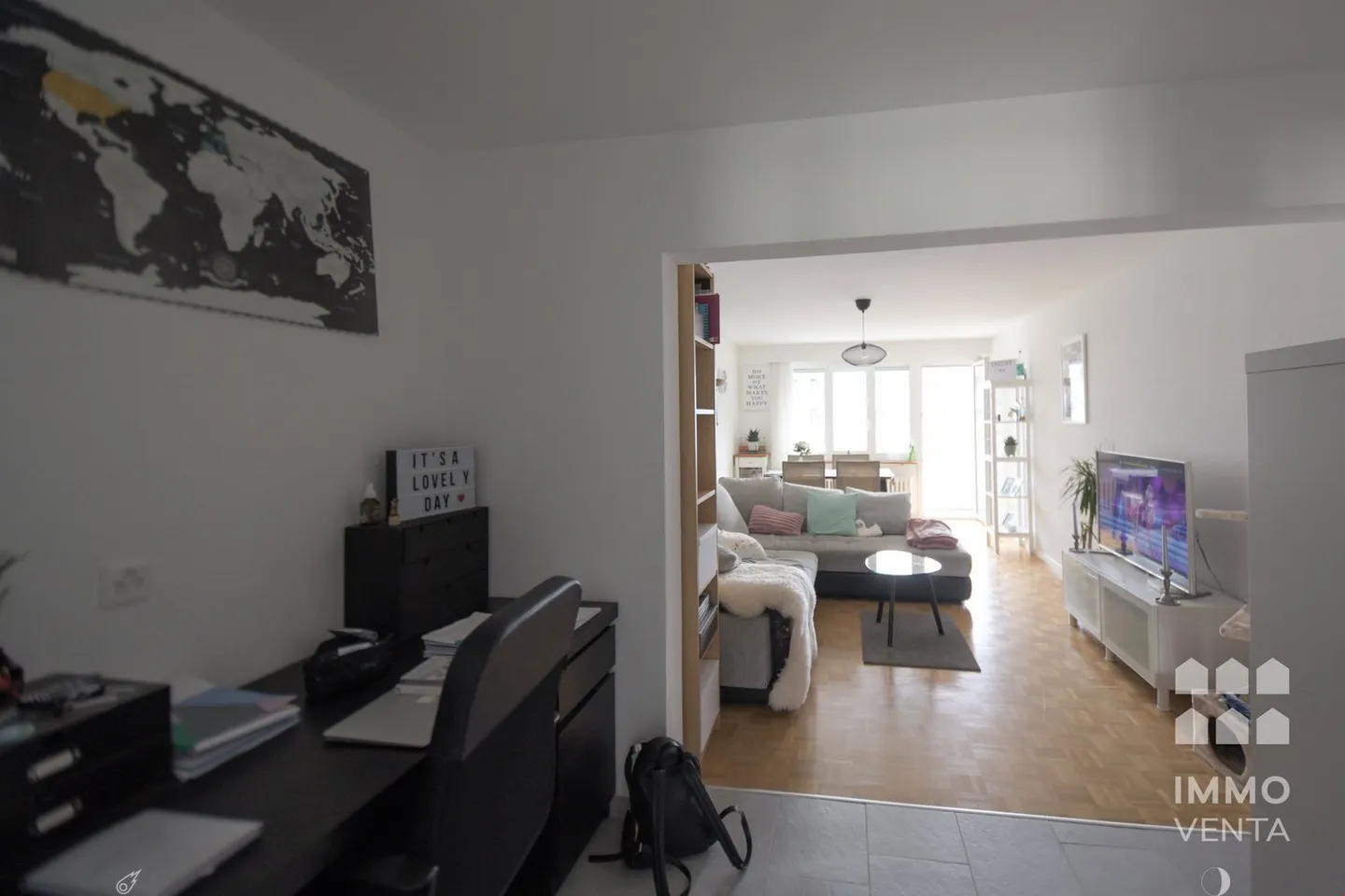 Appartamento moderno di 2,5 stanze in affitto a Biel/Bienne - Foto 3 di 12