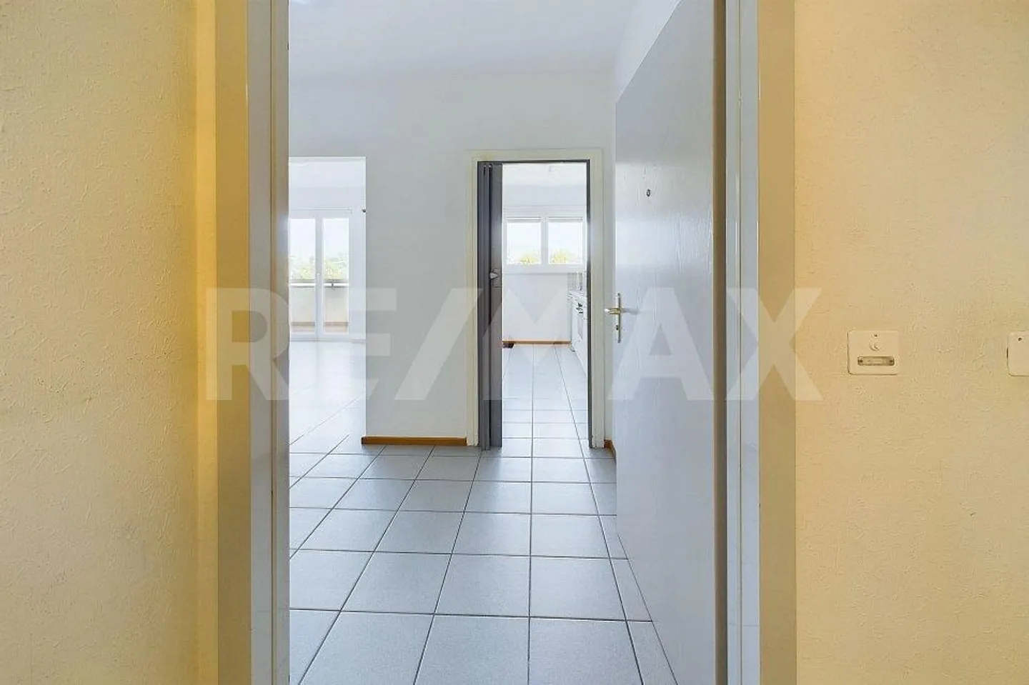 Appartement confortable de 3 ½ pièces avec vue illimitée - Photo 13 sur 13