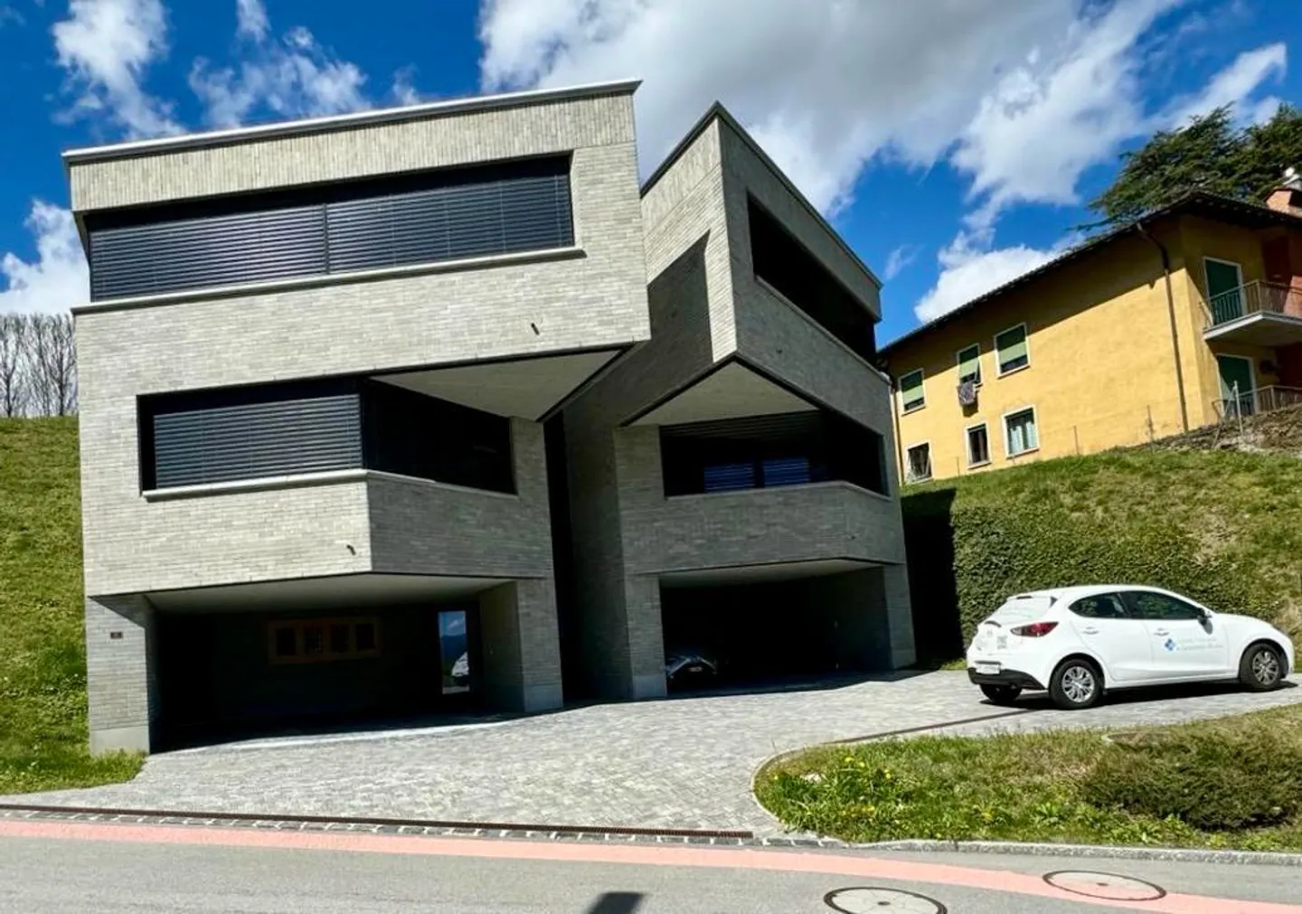 Arosio 2.5 rooms of nature and architecture - Photo 1 of 5