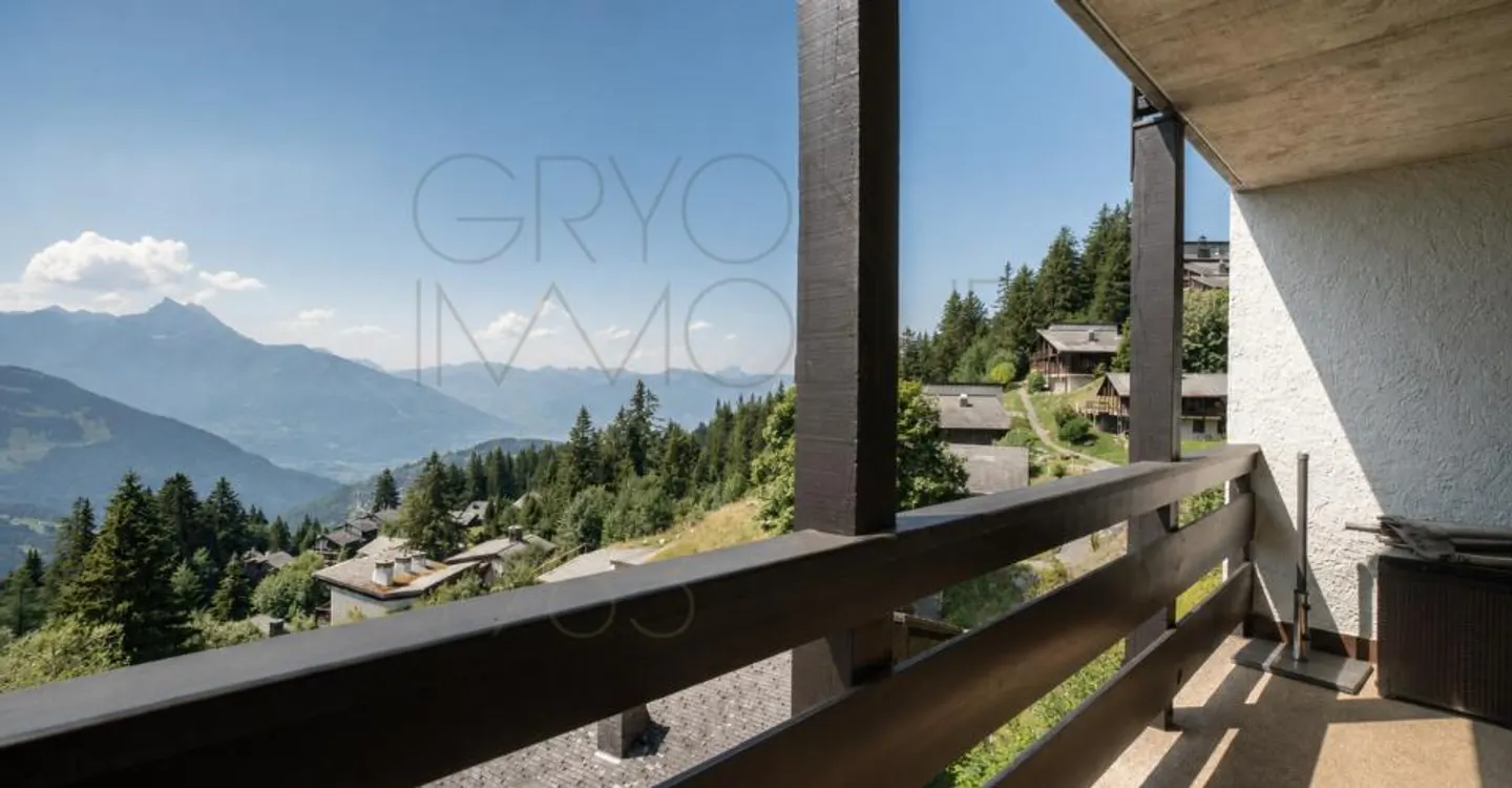 Renovated Apartment at Alpe des Chaux – 3 Bedrooms (Ski-in-Ski-out) - Photo 2 of 11