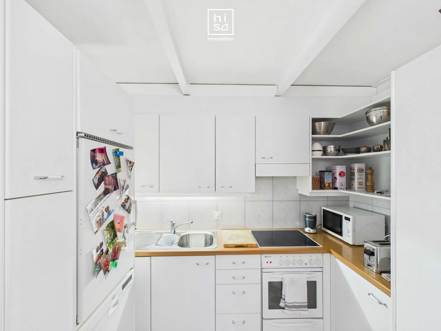 Urban Living! Modern Maisonette Apartment in St. Gallen - Photo 2 of 8