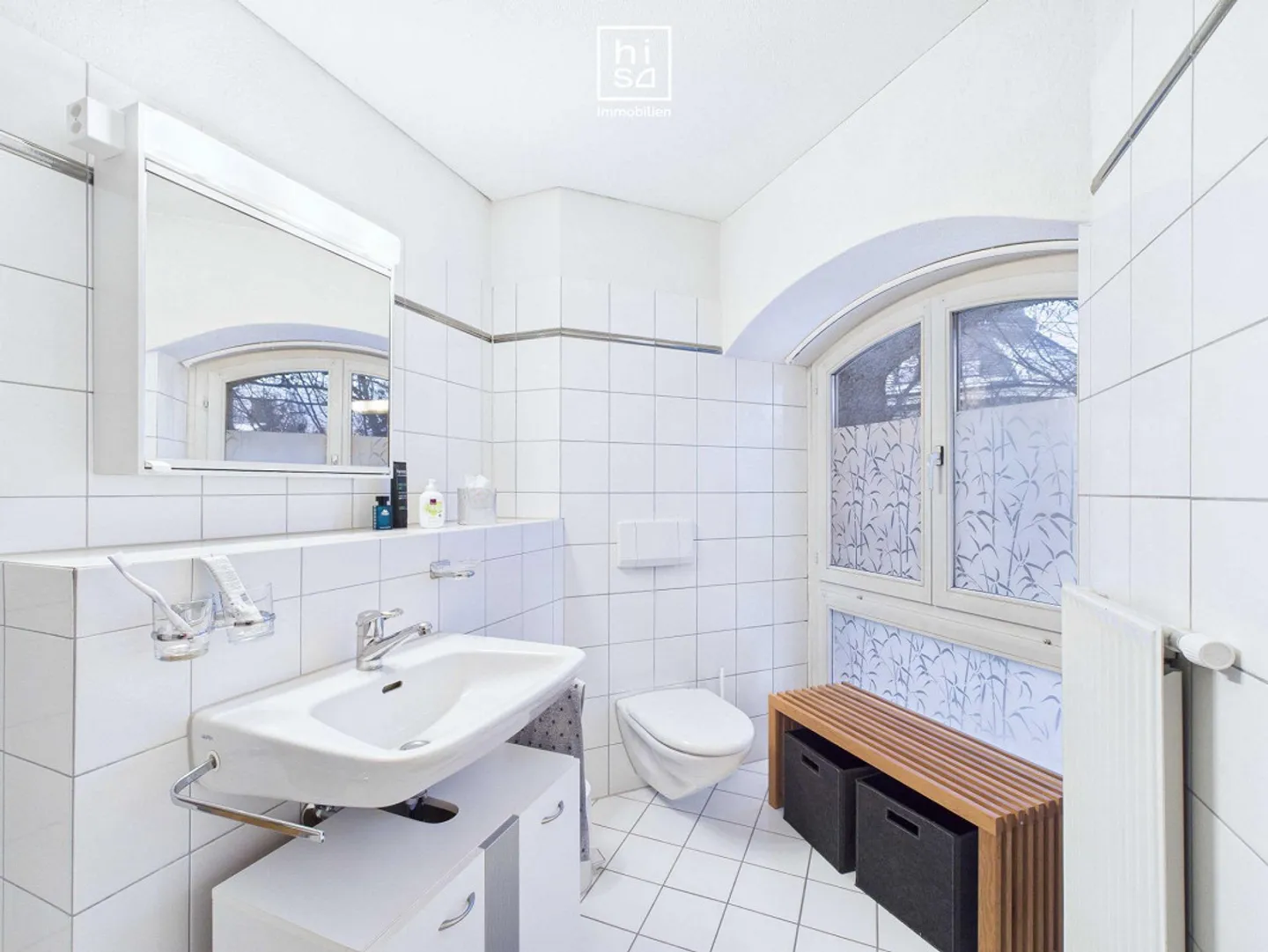 Urban Living! Modern Maisonette Apartment in St. Gallen - Photo 5 of 8