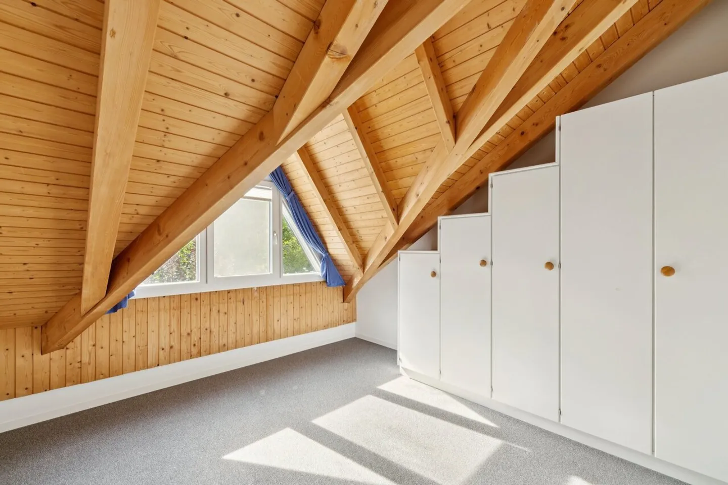 Familienfreundliches Einfamilienhaus an idyllischer Wohnlage - Foto 5 von 11