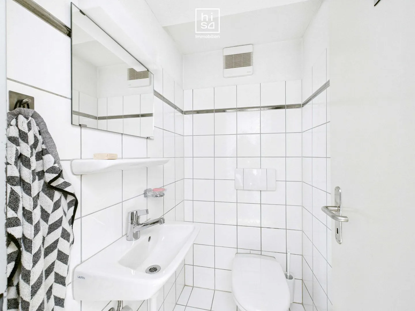 Urban Living! Modern Maisonette Apartment in St. Gallen - Photo 7 of 8