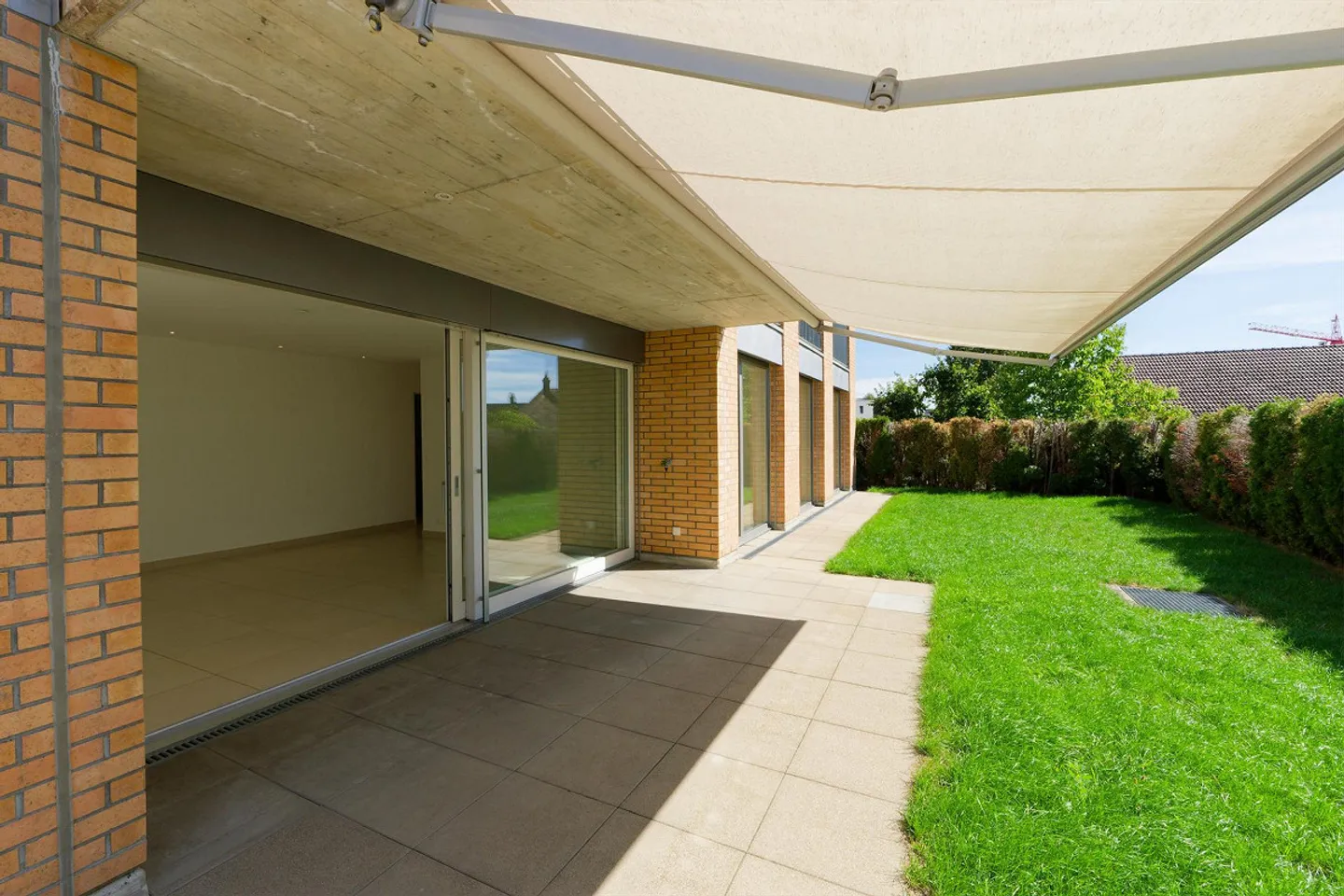Garden apartment in a quiet location - Photo 8 of 13