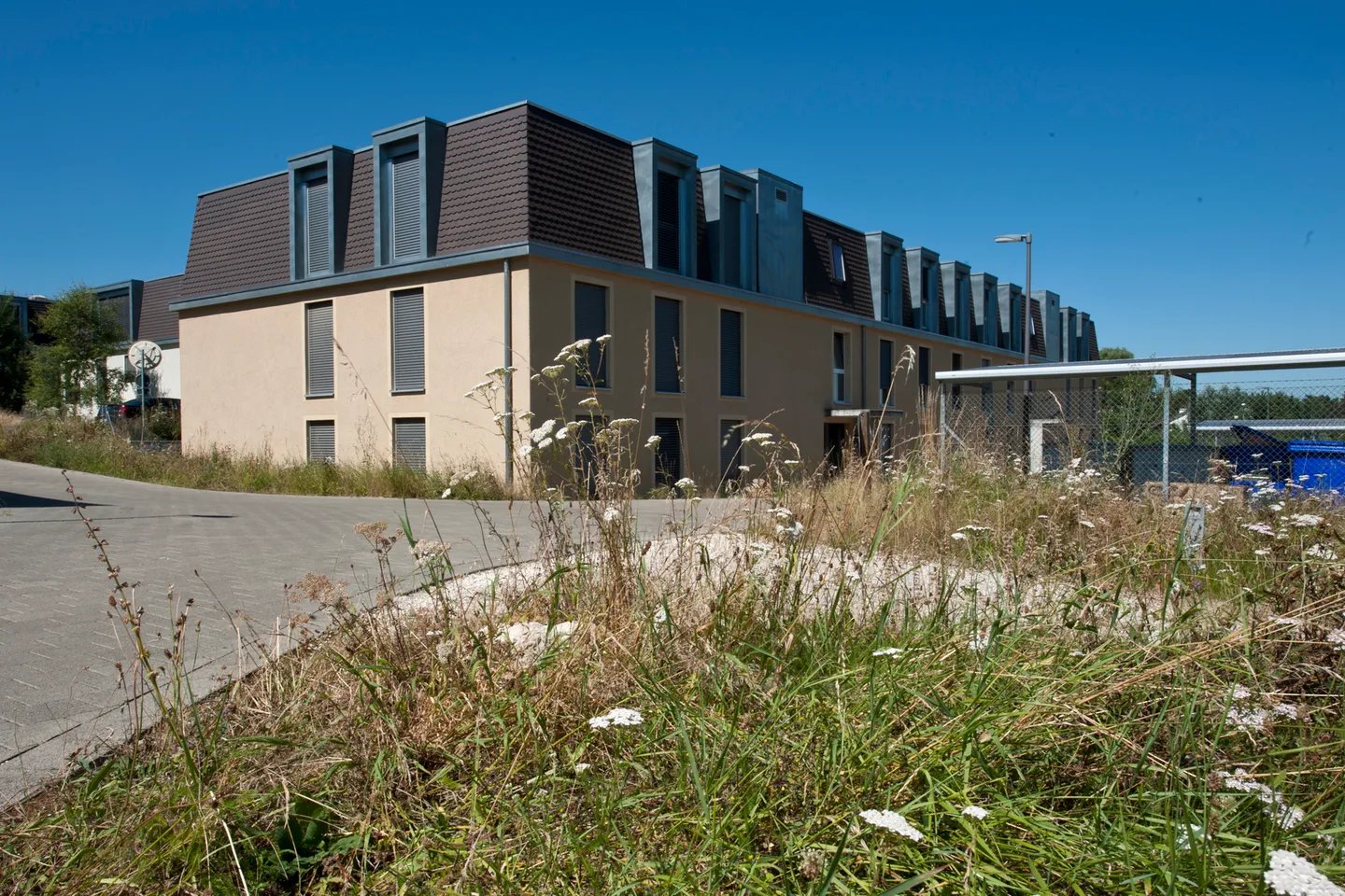 Wohnen mit Komfort - Foto 1 von 10