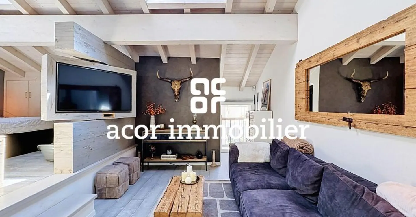 Ardon - Casa atipica nel cuore del vecchio villaggio - Foto 2 di 8