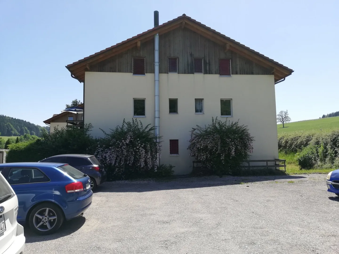 Charmante 3,5 Zimmer in Chavannes-les-Forts - Foto 8 von 8