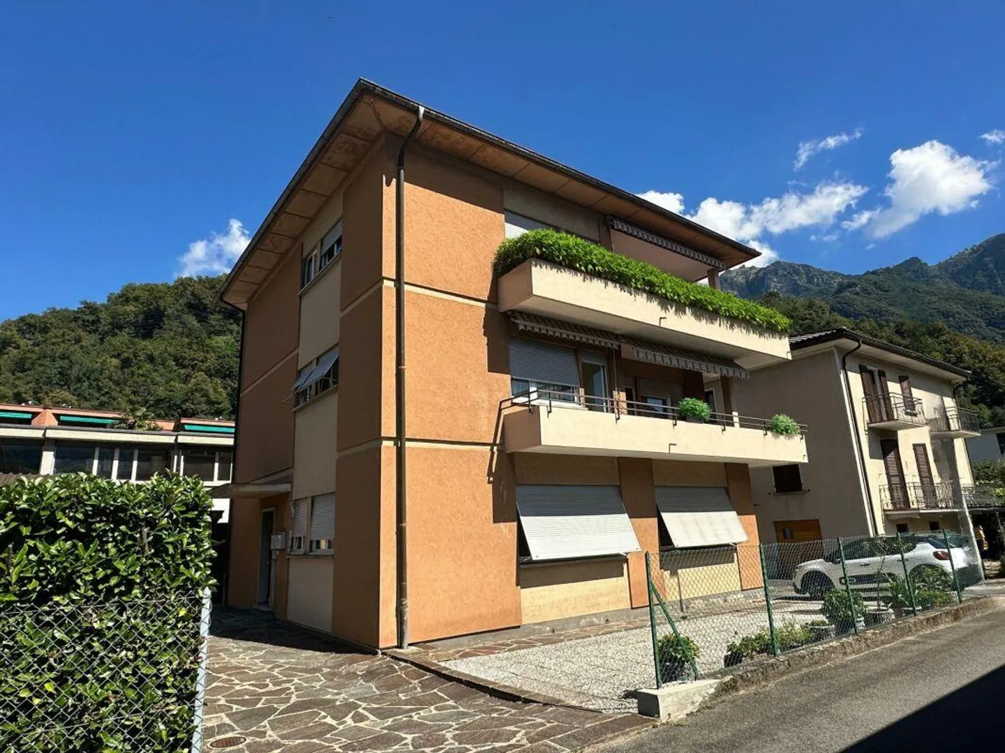 Interesting residential building with 3 residential units - Photo 1 of 23