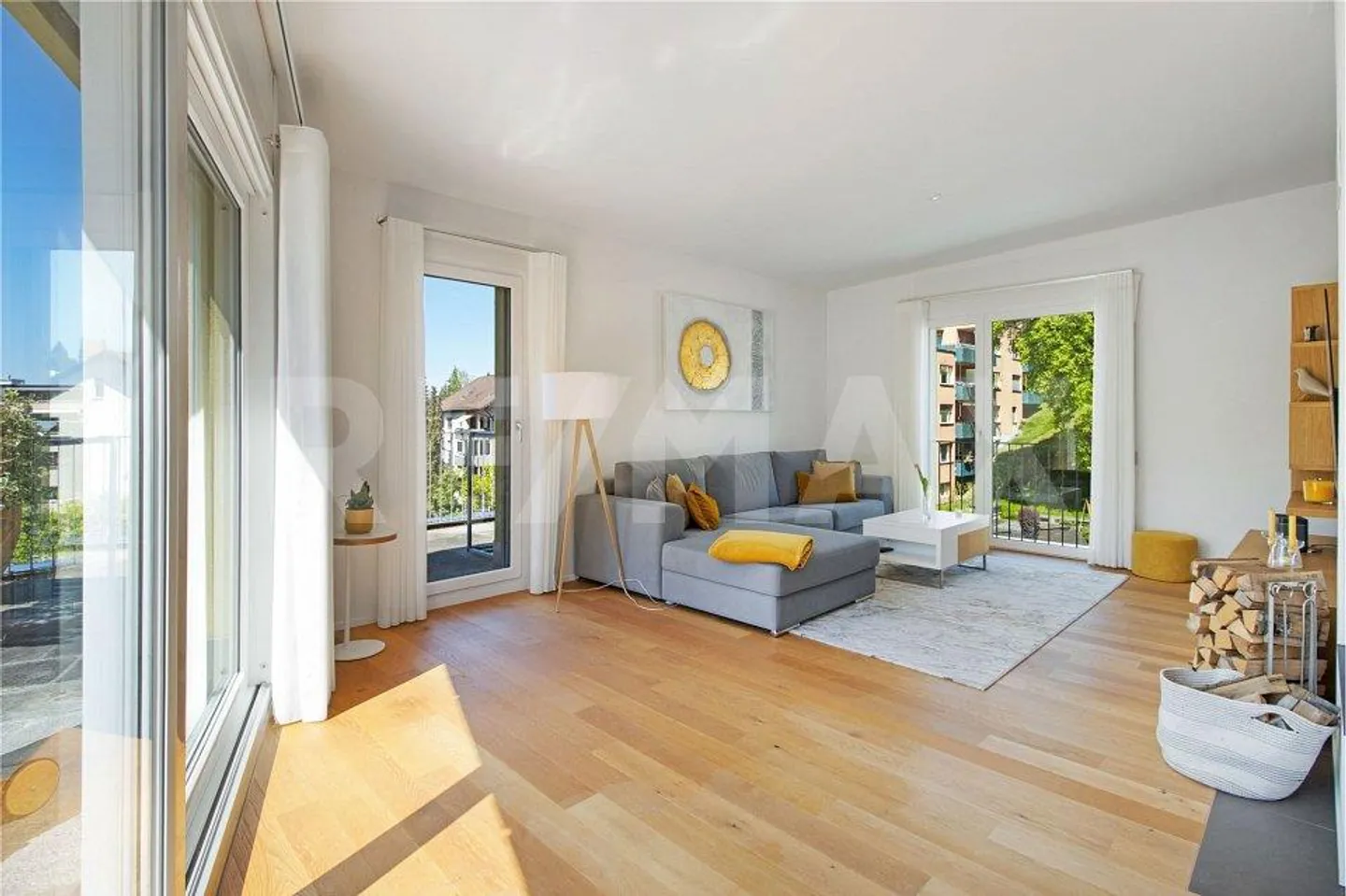 2 ½-Zimmer-Attikageschoss Wohnung  stilvoll wohnen über den Dächern - Foto 1 von 10