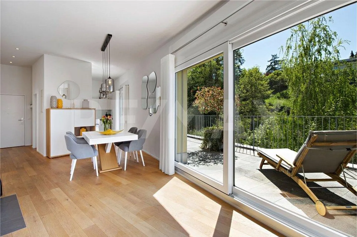 2 ½-Zimmer-Attikageschoss Wohnung  stilvoll wohnen über den Dächern - Foto 7 von 10