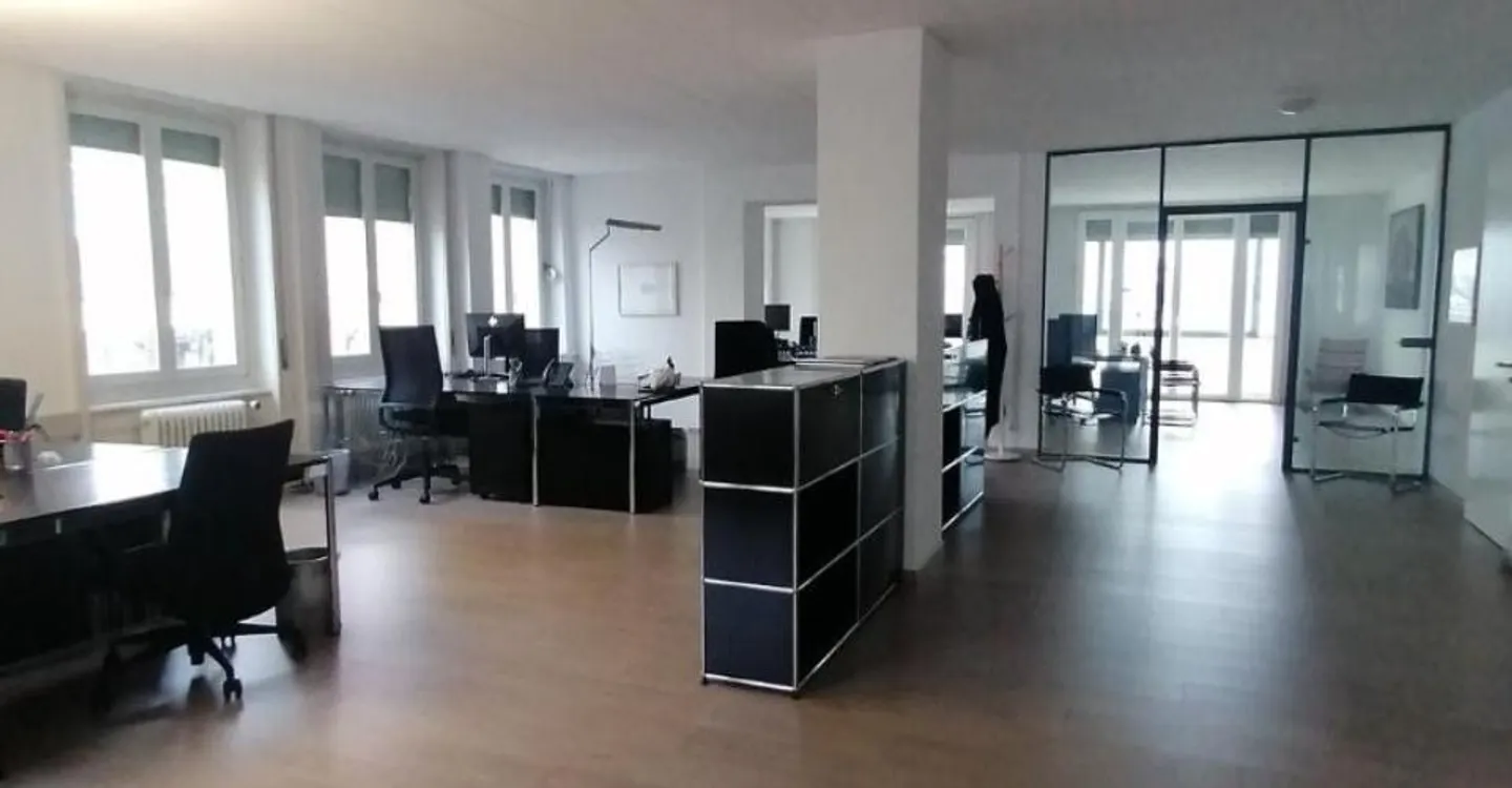 Espace de Bureau Moderne à Fribourg - Photo 6 sur 8