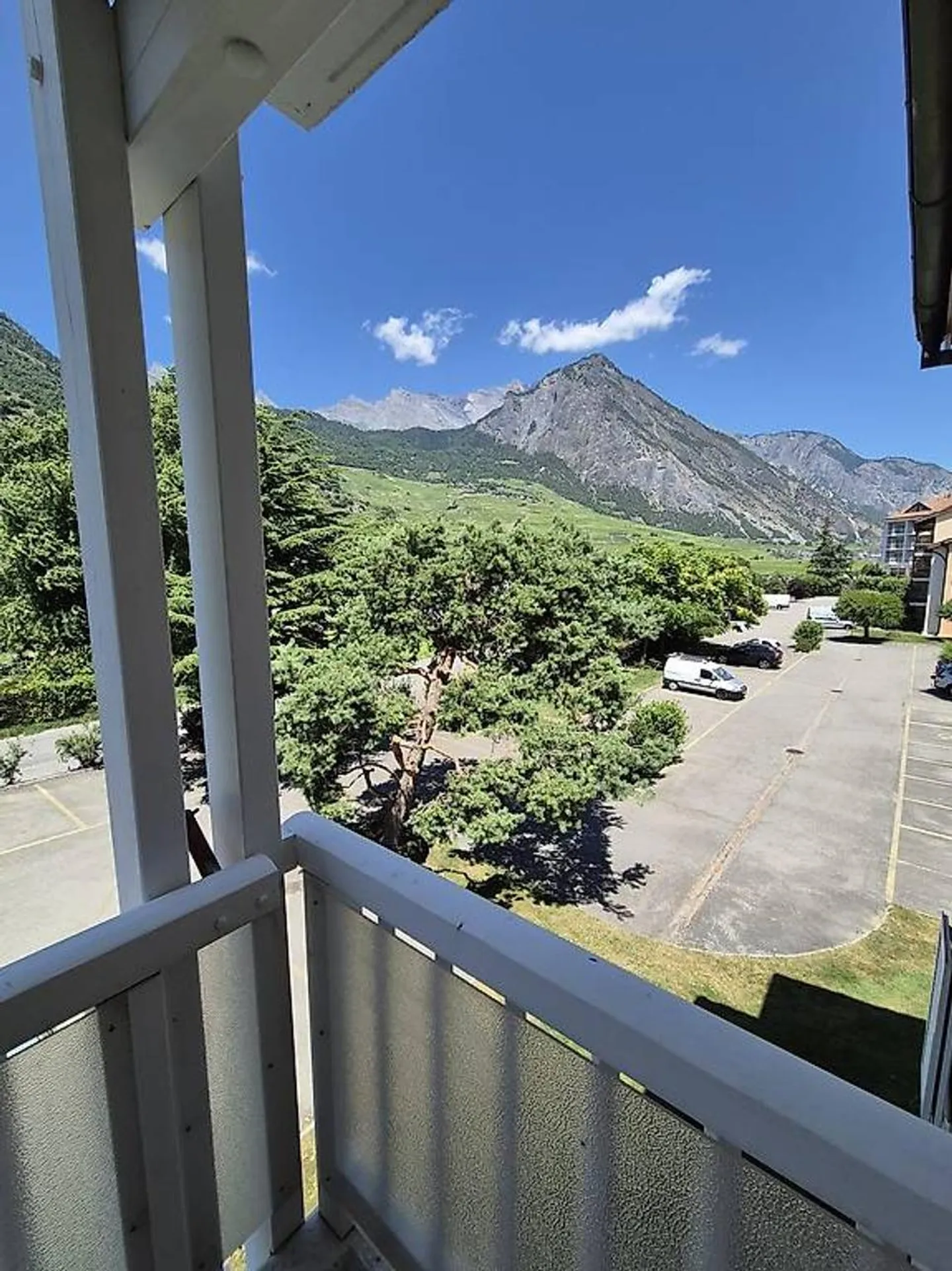 Appartement Duplex avec Vue sur Vignoble - Photo 9 sur 13