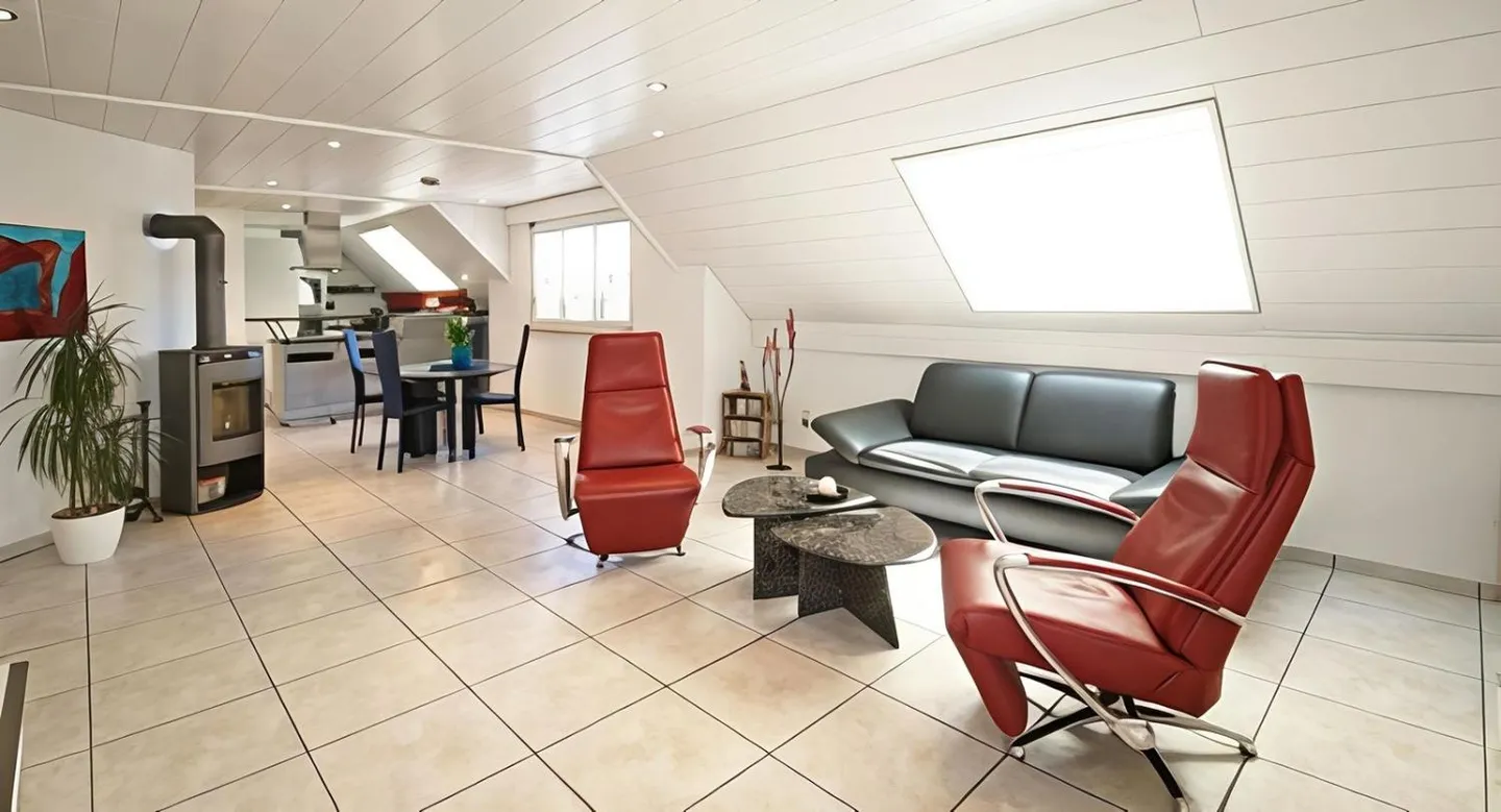 Prestigious Duplex 5.5 Rooms "Feet in the Water" with Climbing Room - Photo 13 of 13