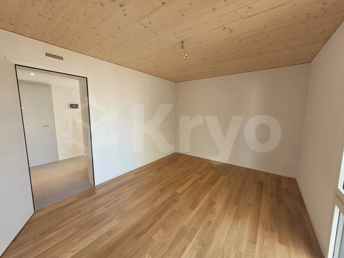 Appartement moderne avec vue imprenable - Photo 3 sur 6