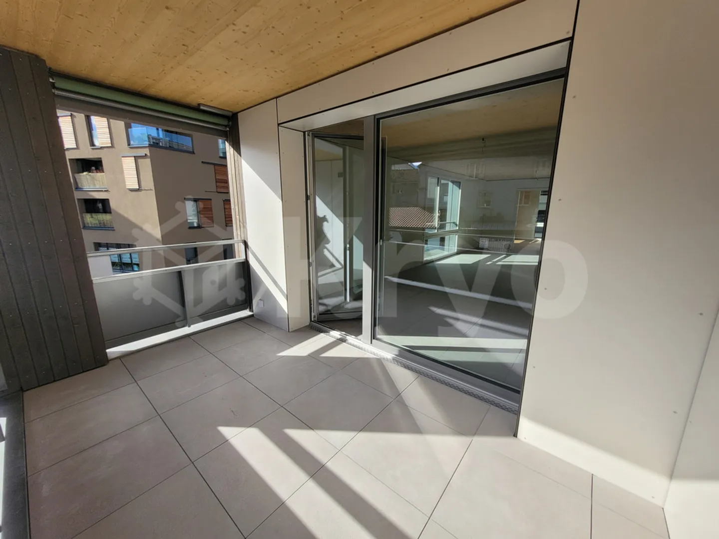 Appartement moderne avec vue imprenable - Photo 4 sur 6