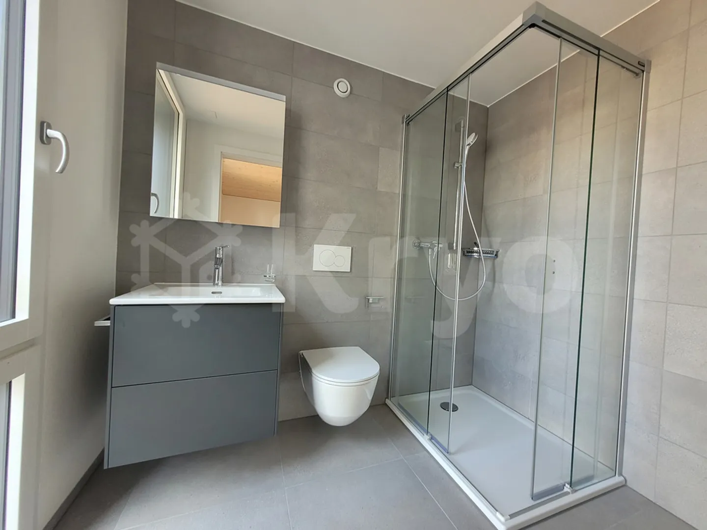 Appartement moderne avec vue imprenable - Photo 5 sur 6