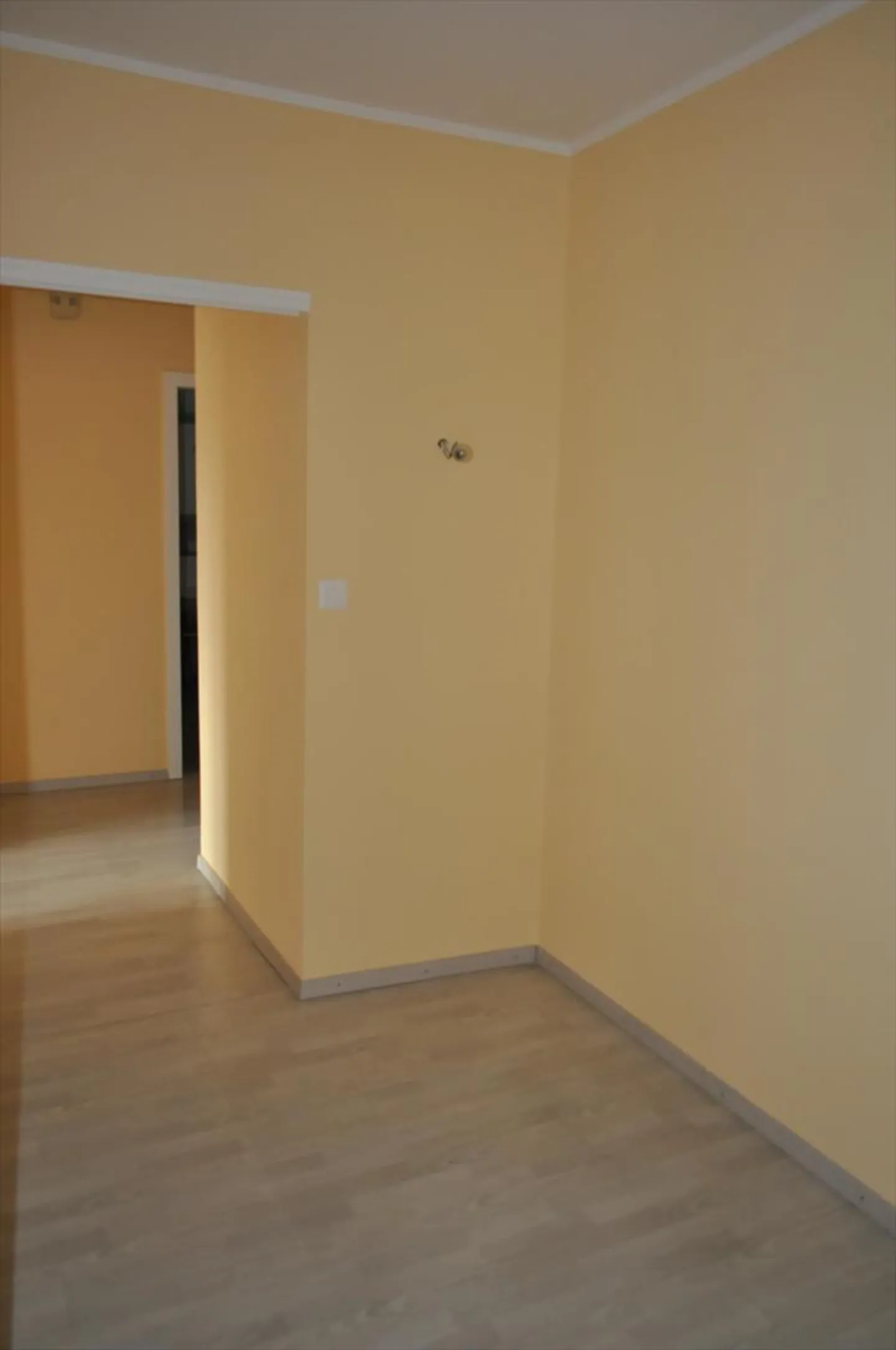 SIERRE - IN VENDITA - APPARTAMENTO 4.5 STANZE - fr 439'000.00 - Foto 11 di 13