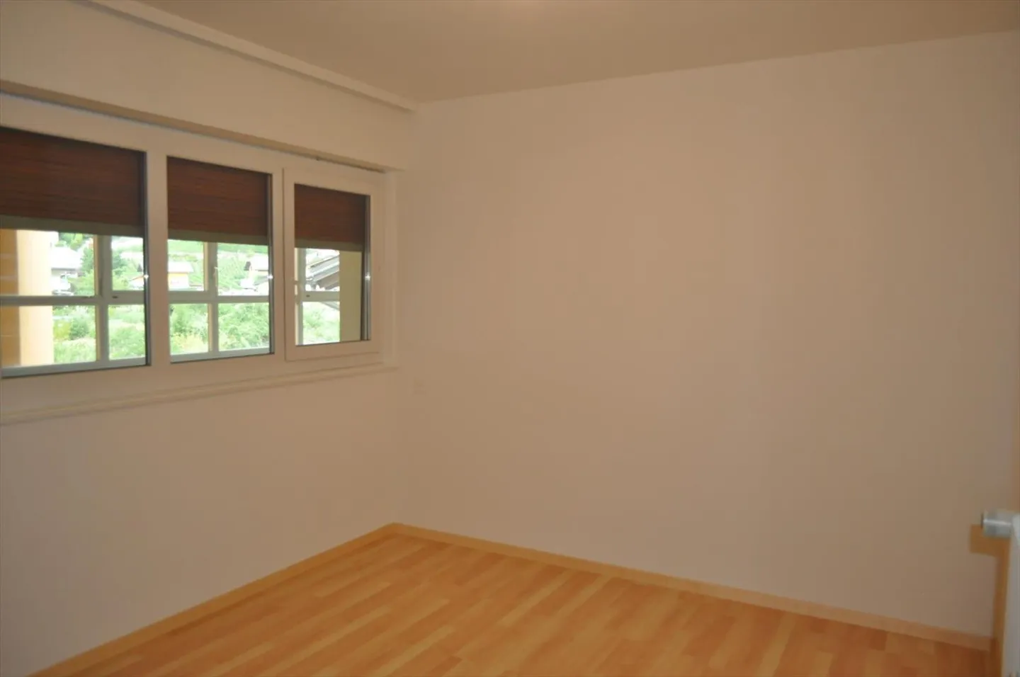 SIERRE - IN VENDITA - APPARTAMENTO 4.5 STANZE - fr 439'000.00 - Foto 12 di 13