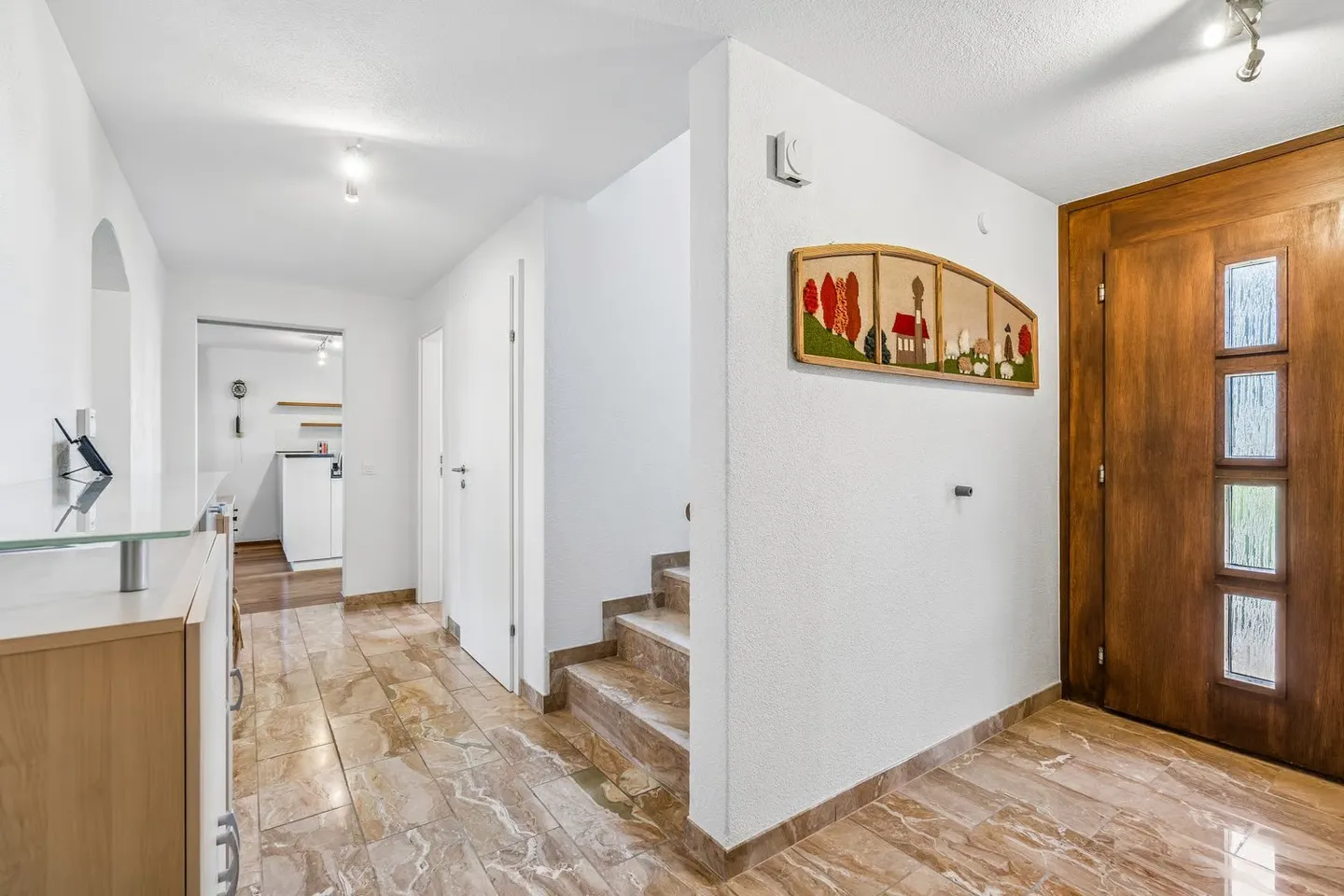 Living with a View – Detached 7-Room Single-Family House - Photo 14 of 21