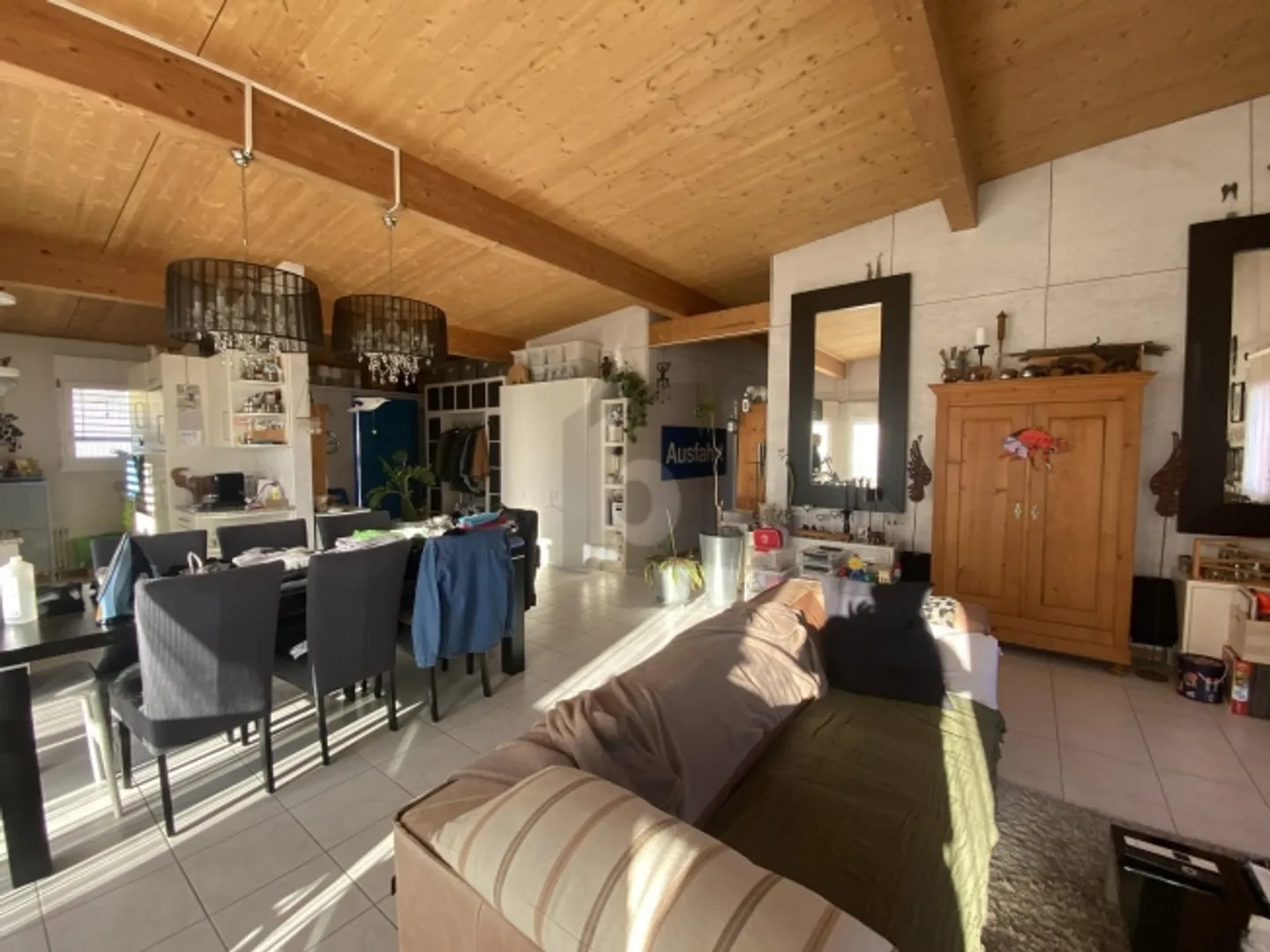 GASTROTRAUM - VIVRE/TRAVAILLER SOUS UN MÊME TOIT - Photo 4 sur 6