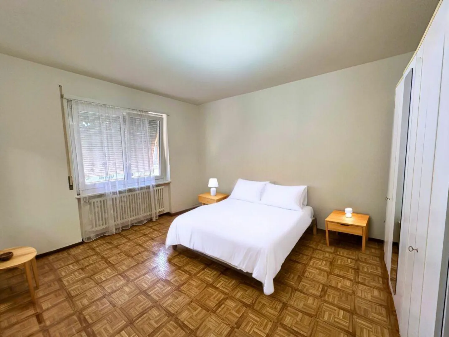 Interesting residential building with 3 residential units - Photo 17 of 23