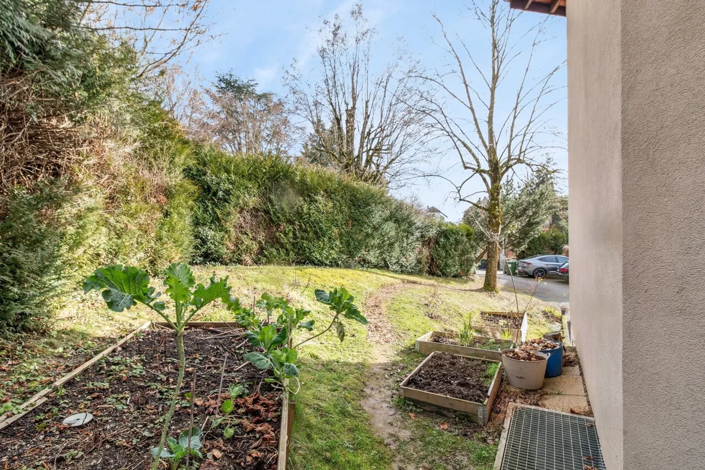 Appartamento ristrutturato di 6,5 stanze con studio indipendente Un'opportunità rara - Foto 6 di 10