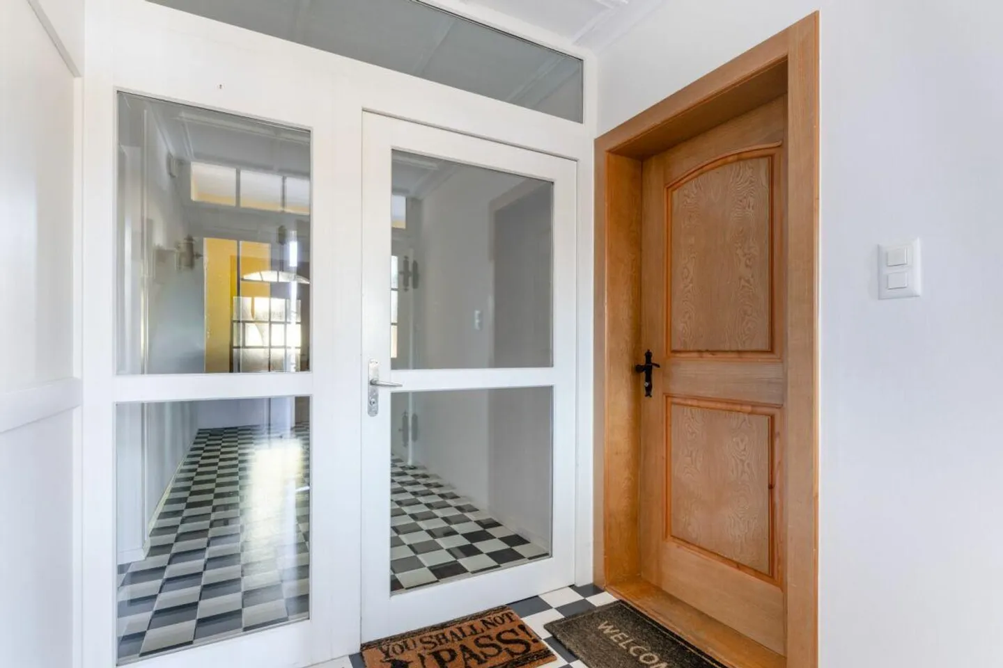 Extraordinary 5.5 Room Apartment with 2-Room Studio Apartment - Photo 12 of 15