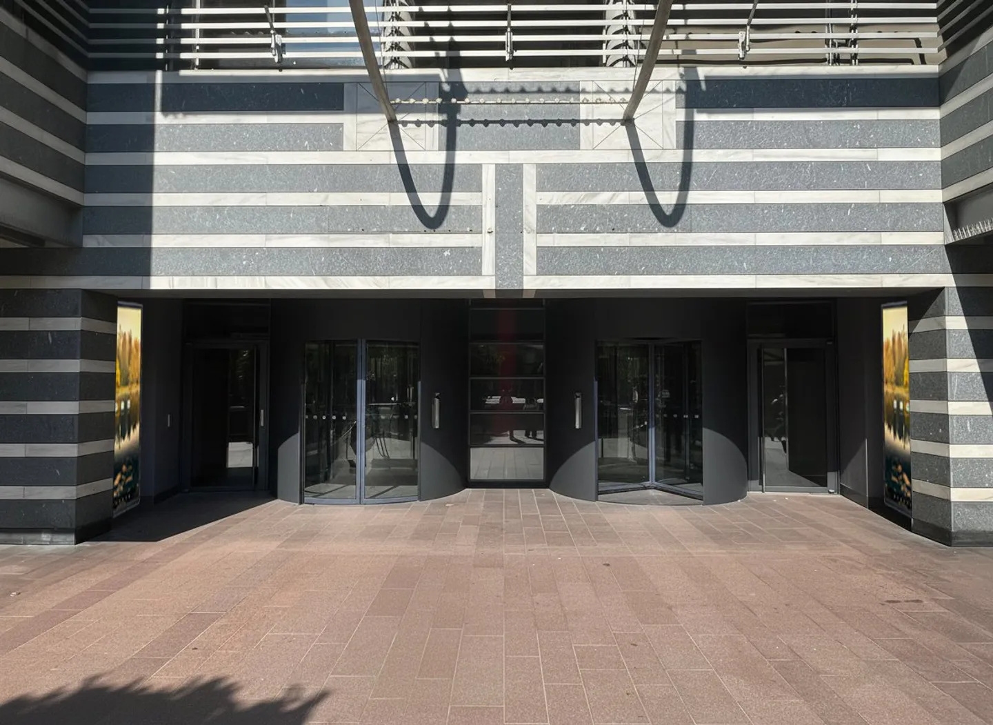 Uffici in affitto nel centro di Chiasso - 556,5 m² modulari - Foto 8 di 8