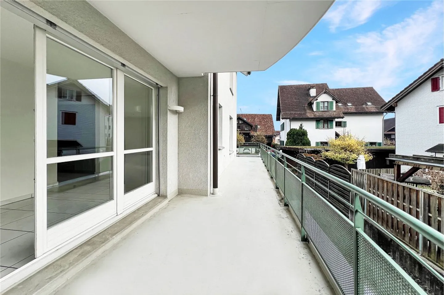 Charmante Wohnung mit Terrasse - Foto 2 von 13