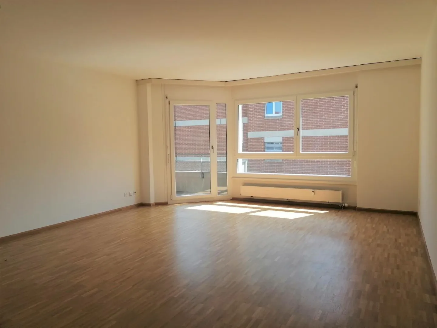 Living in a prime location in Gundeli - Photo 2 of 6