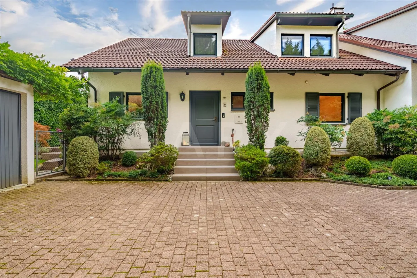 8.5-room adjoining house - Photo 13 of 13