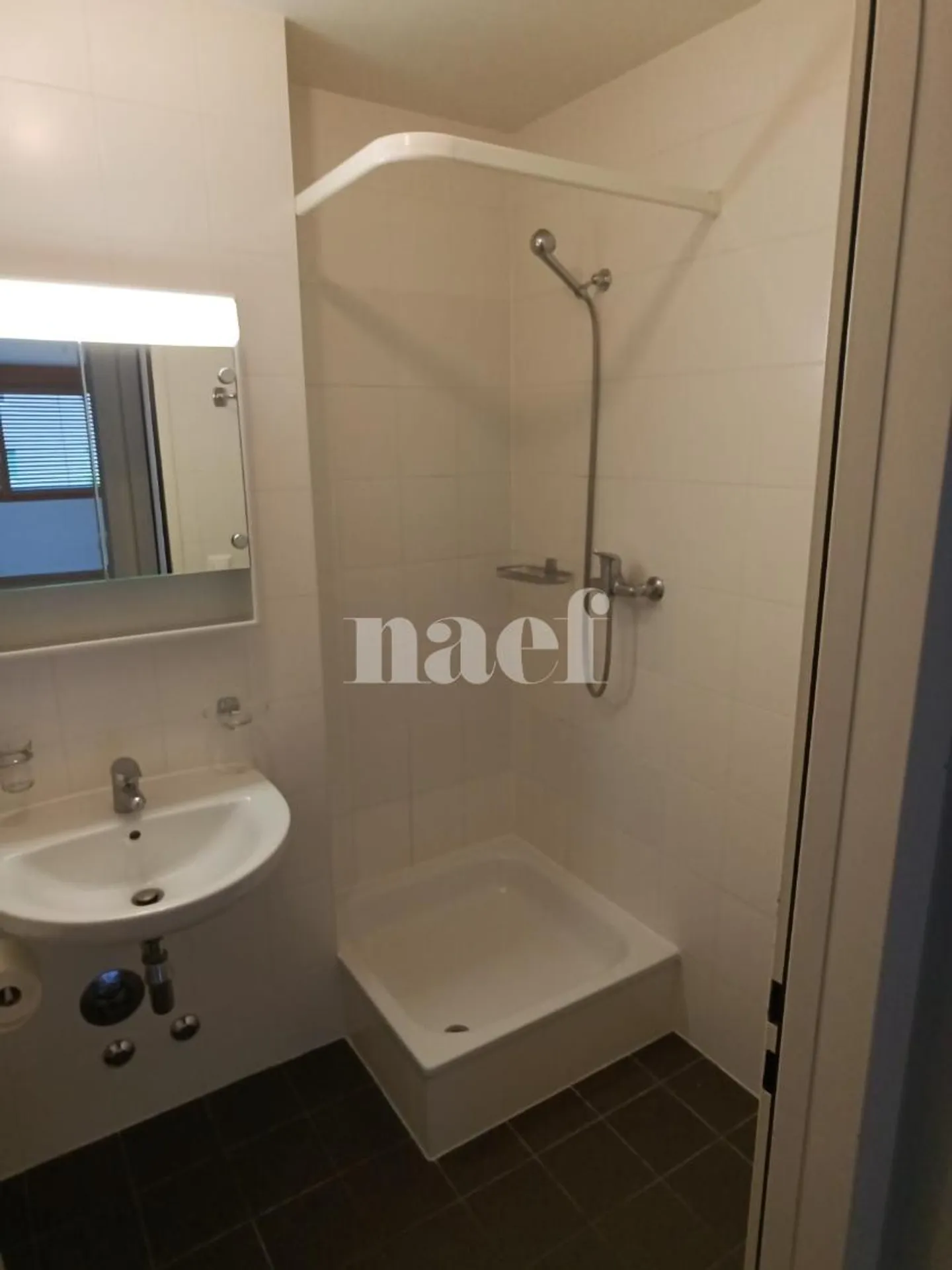 Bel Appartement à Grand-Saconnex - Photo 6 sur 7