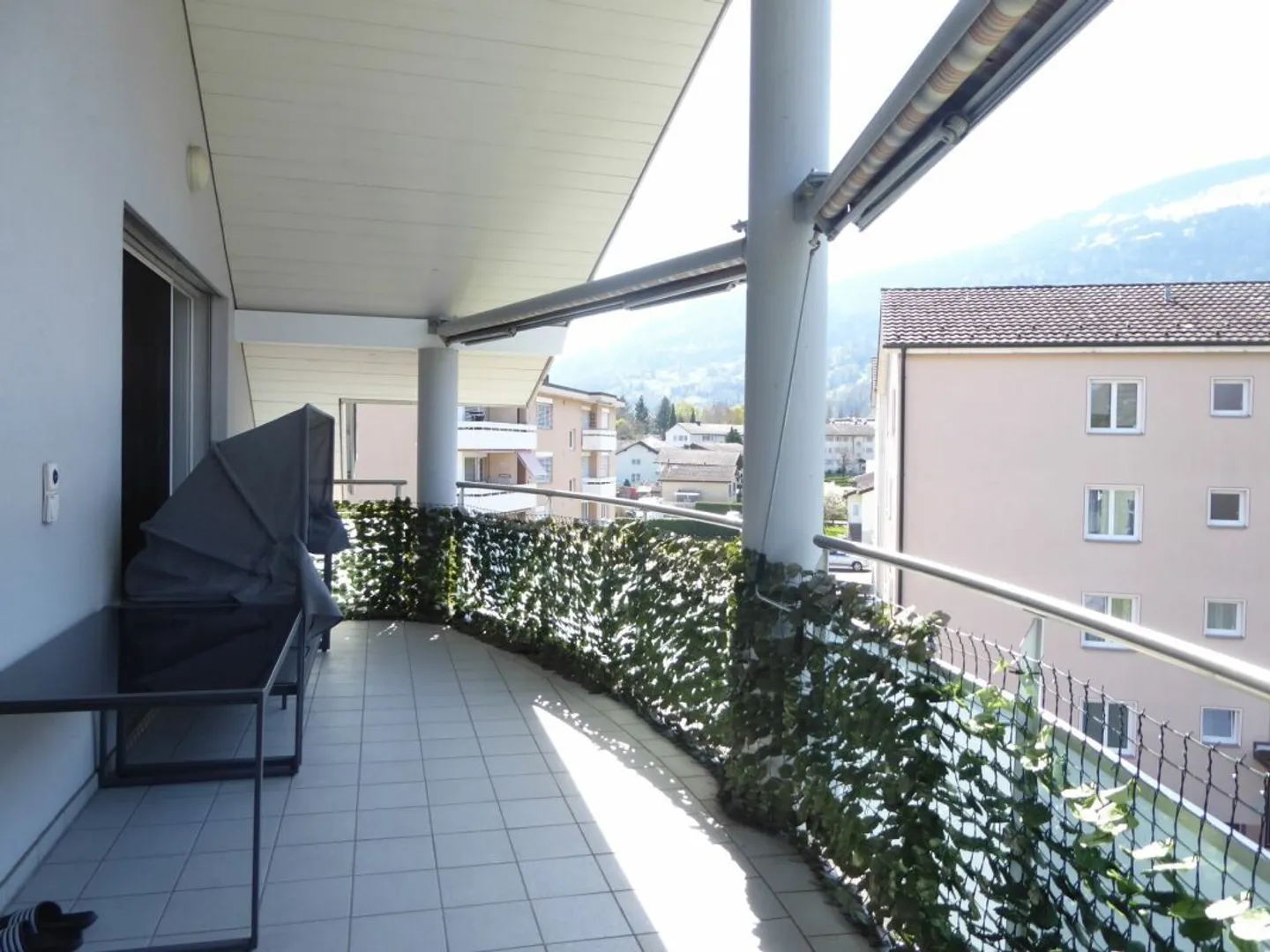 Moderne 6-Zimmer-Maisonette - Foto 7 von 19