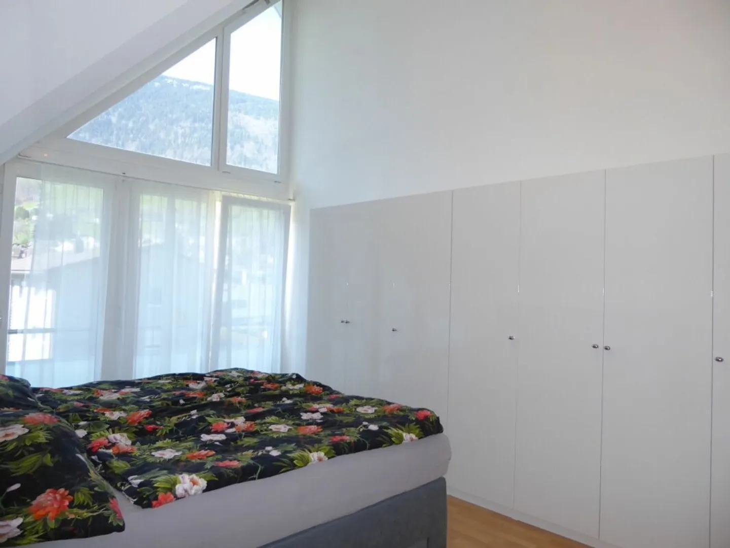 Moderne 6-Zimmer-Maisonette - Foto 10 von 19