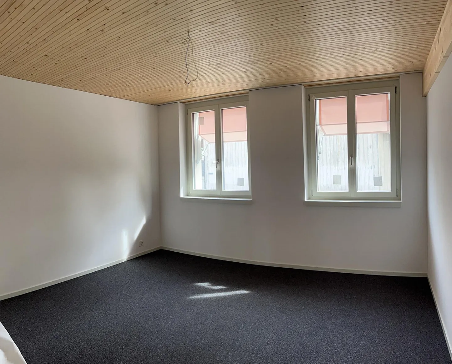 Moderno appartamento 3 1/2 locali con grande loggia - Foto 3 di 8