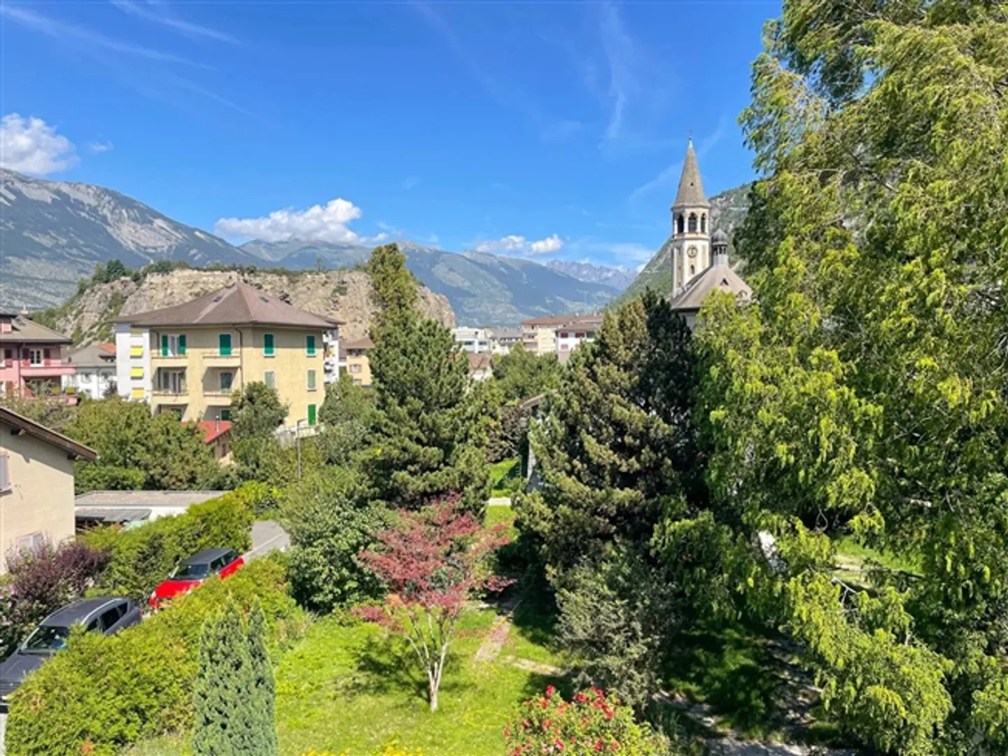 Chippis Yield Building with 12 Well-Maintained Apartments - Photo 1 of 13