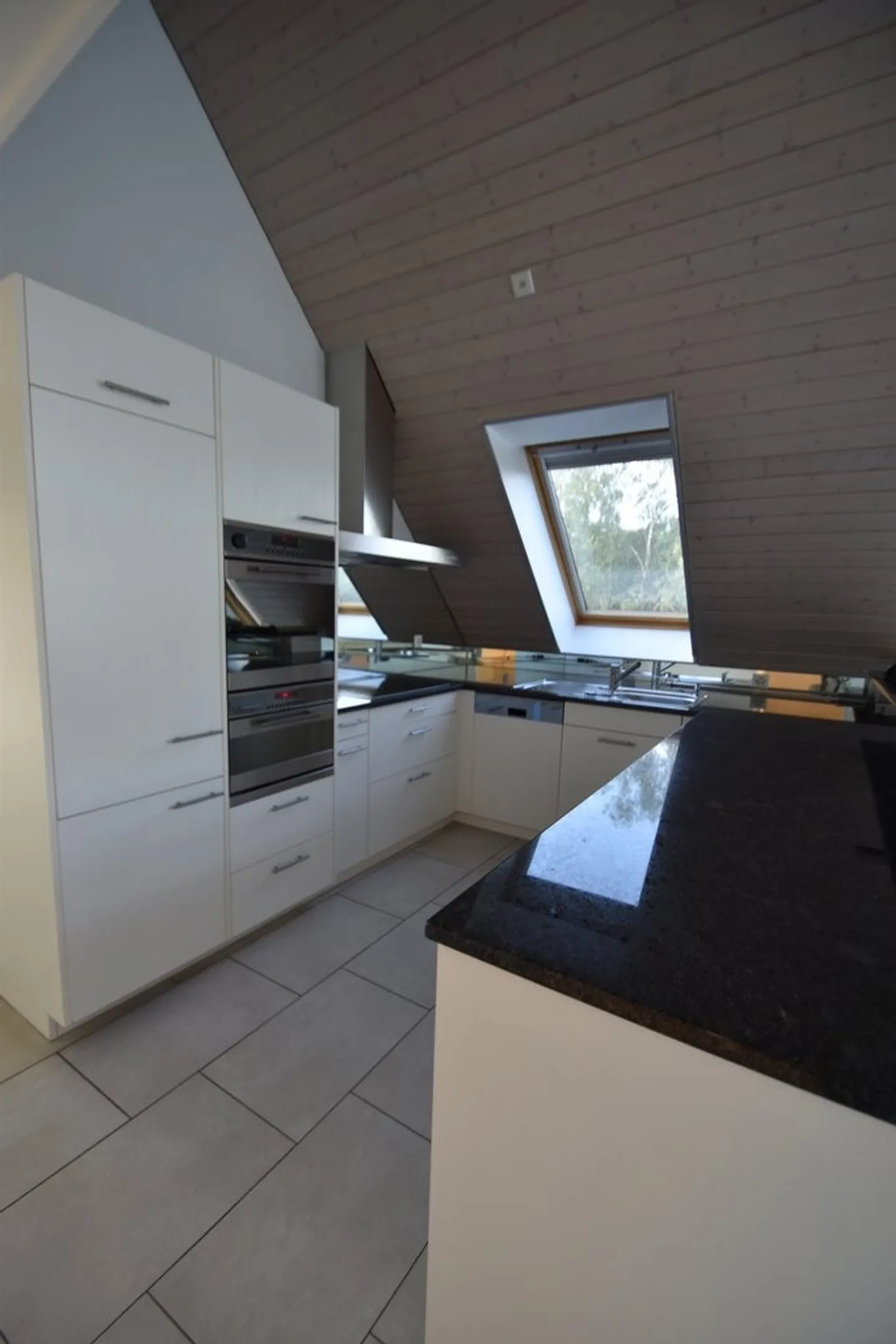 Wunderschöne Attika-Wohnung - Foto 2 von 12