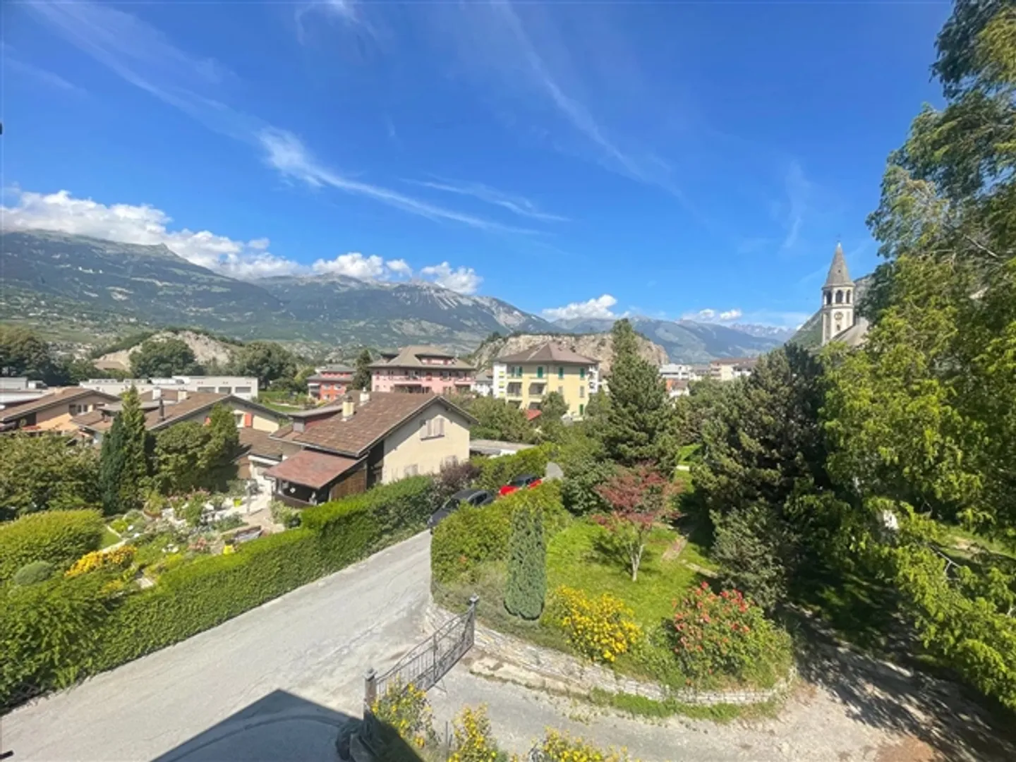 Chippis Yield Building with 12 Well-Maintained Apartments - Photo 13 of 13