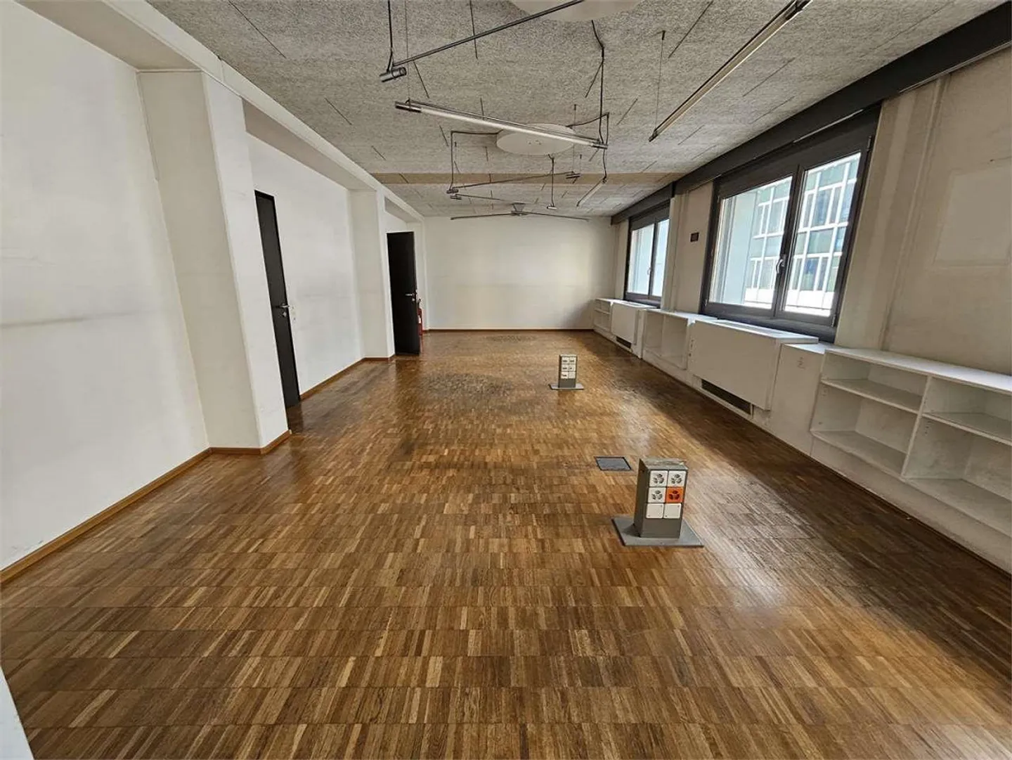 Lugano Centre Corso Elvezia, Bureau de 360 m² à louer - Photo 3 sur 9