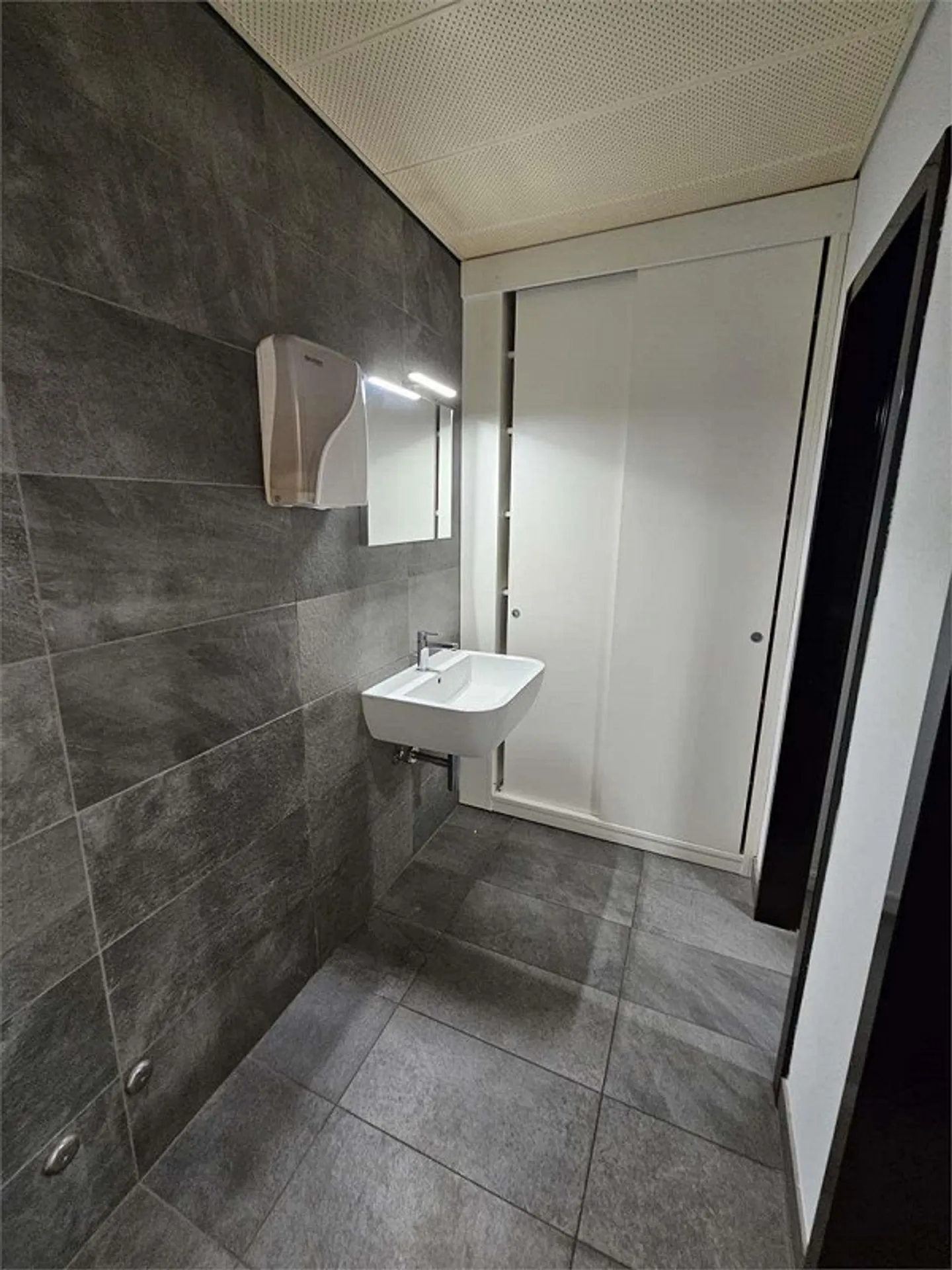 Lugano Centre Corso Elvezia, Bureau de 360 m² à louer - Photo 5 sur 9