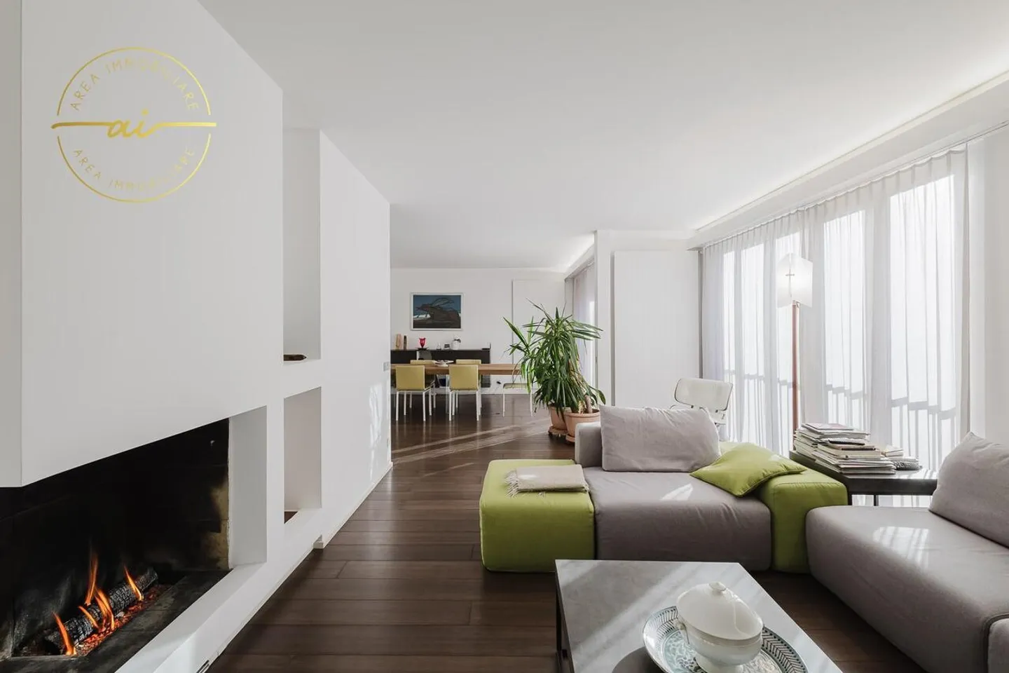 Appartamento con 5,5 stanze di alto standard a Sorengo - Foto 2 di 13