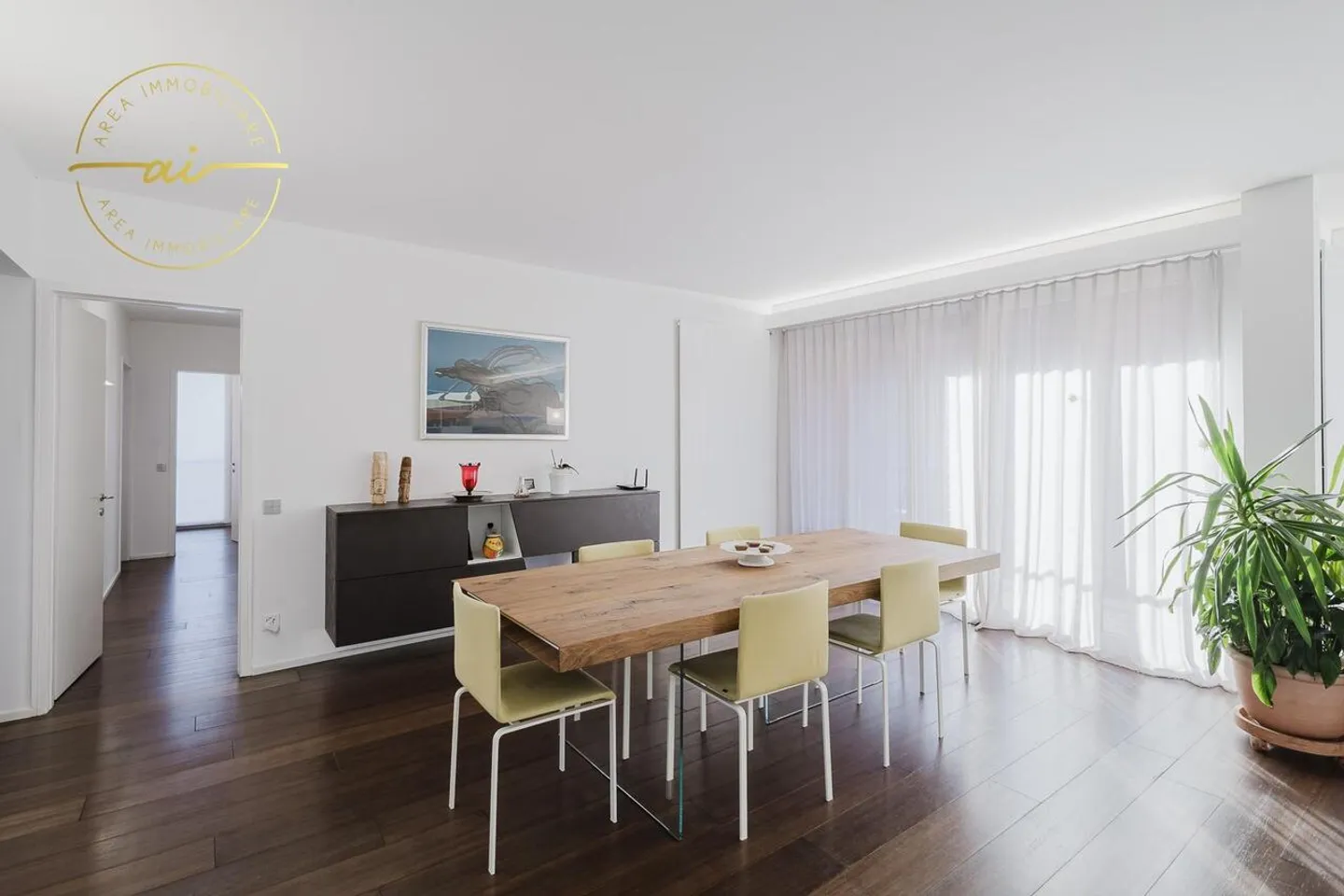 Appartamento con 5,5 stanze di alto standard a Sorengo - Foto 3 di 13