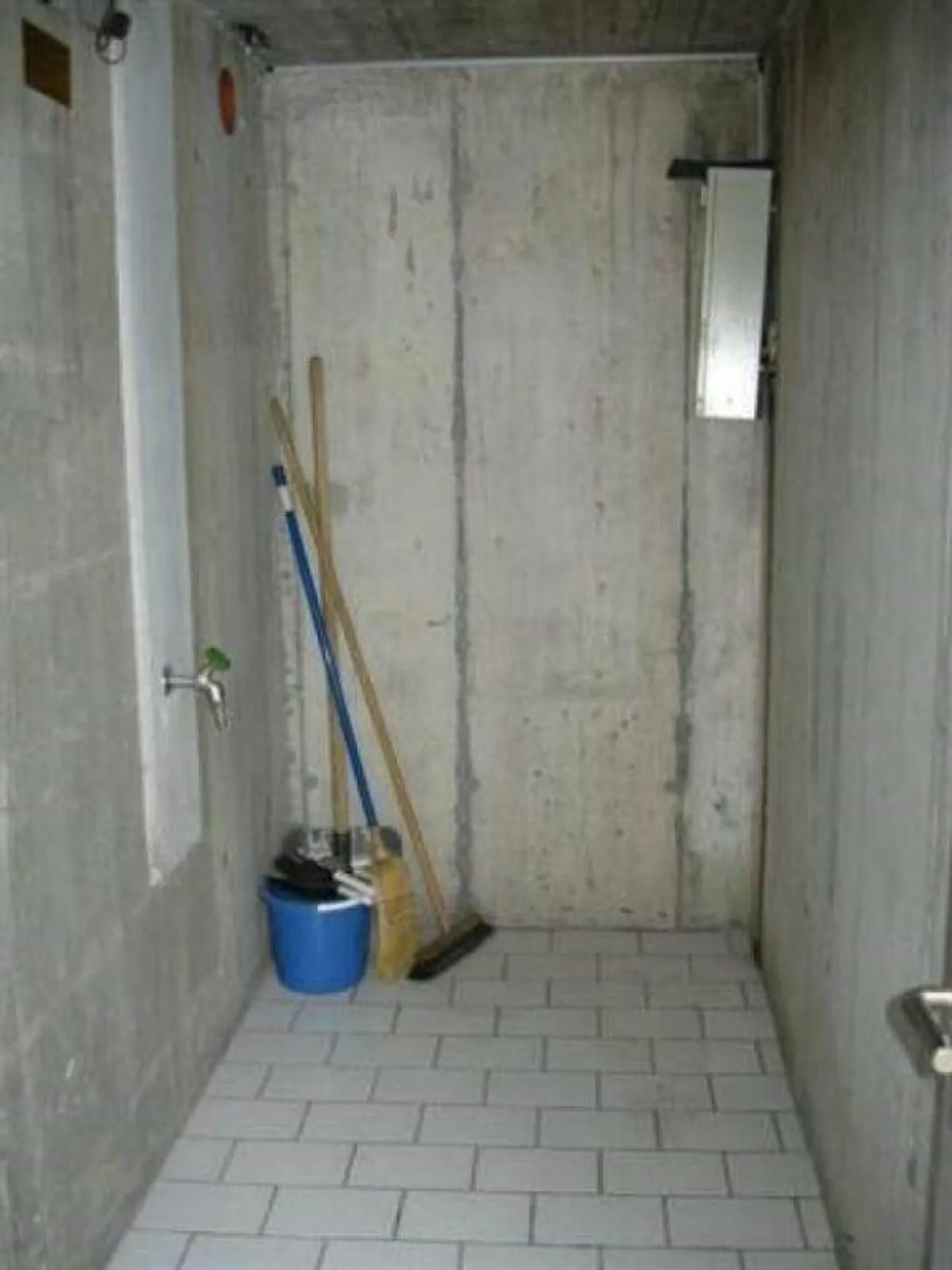 Functional furnished studio apartment in front of the ski slope - Photo 6 of 6