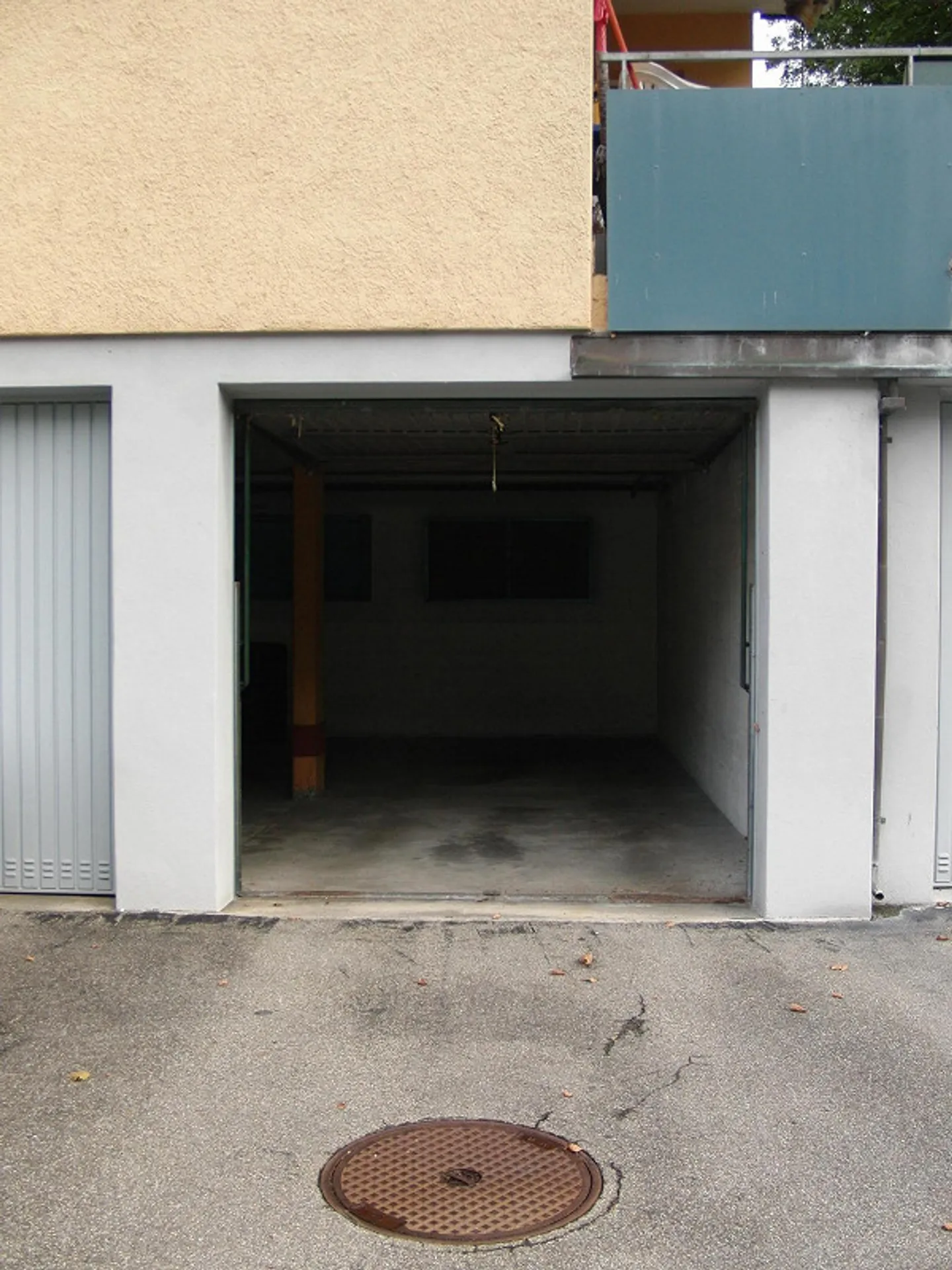 Places de stationnement et garage à Affoltern am Albis - Photo 1 sur 2