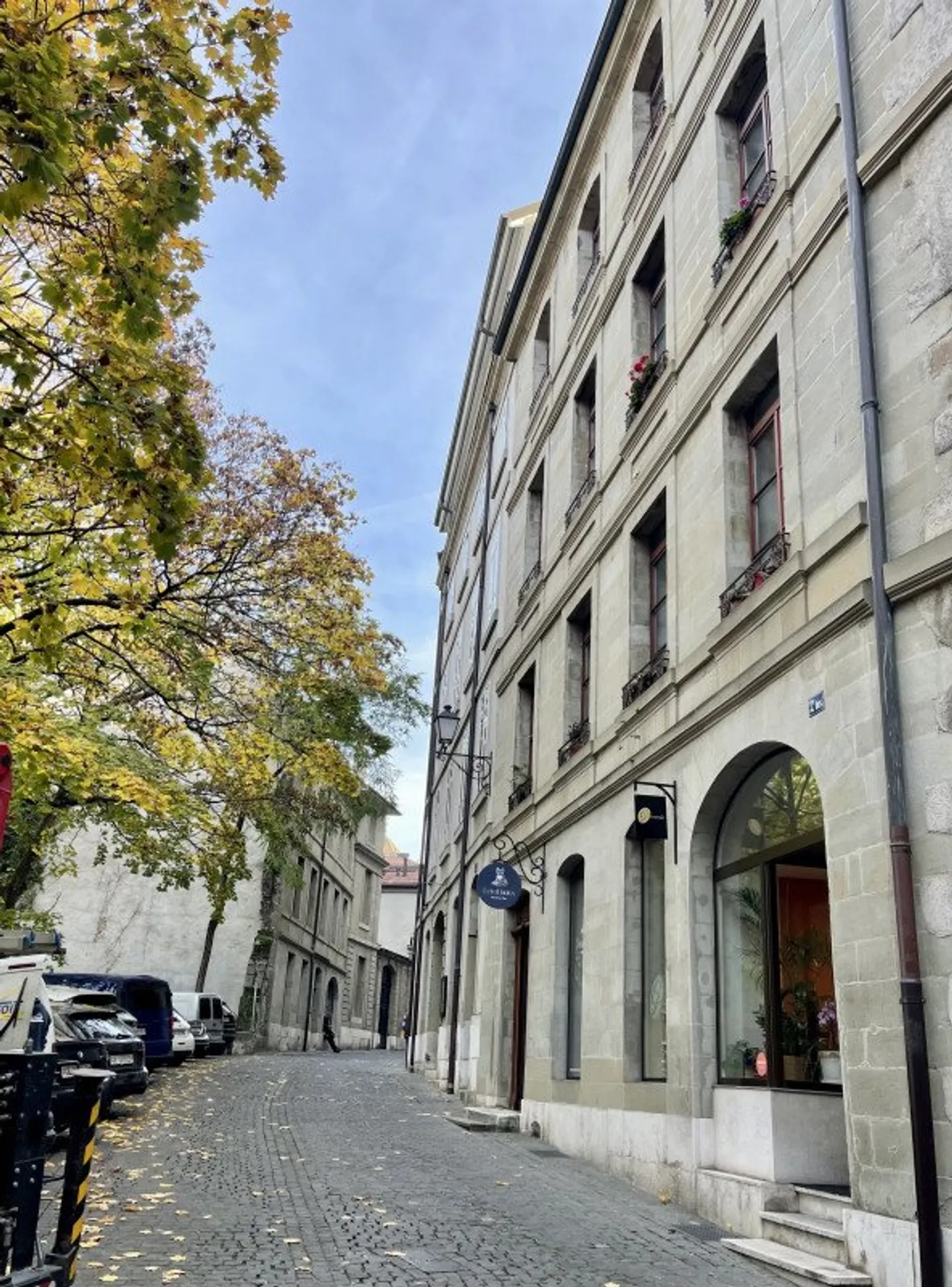 Location:  Charmant appartement de 5 pièces en Vieille-Ville de Genève - Photo 1 sur 13