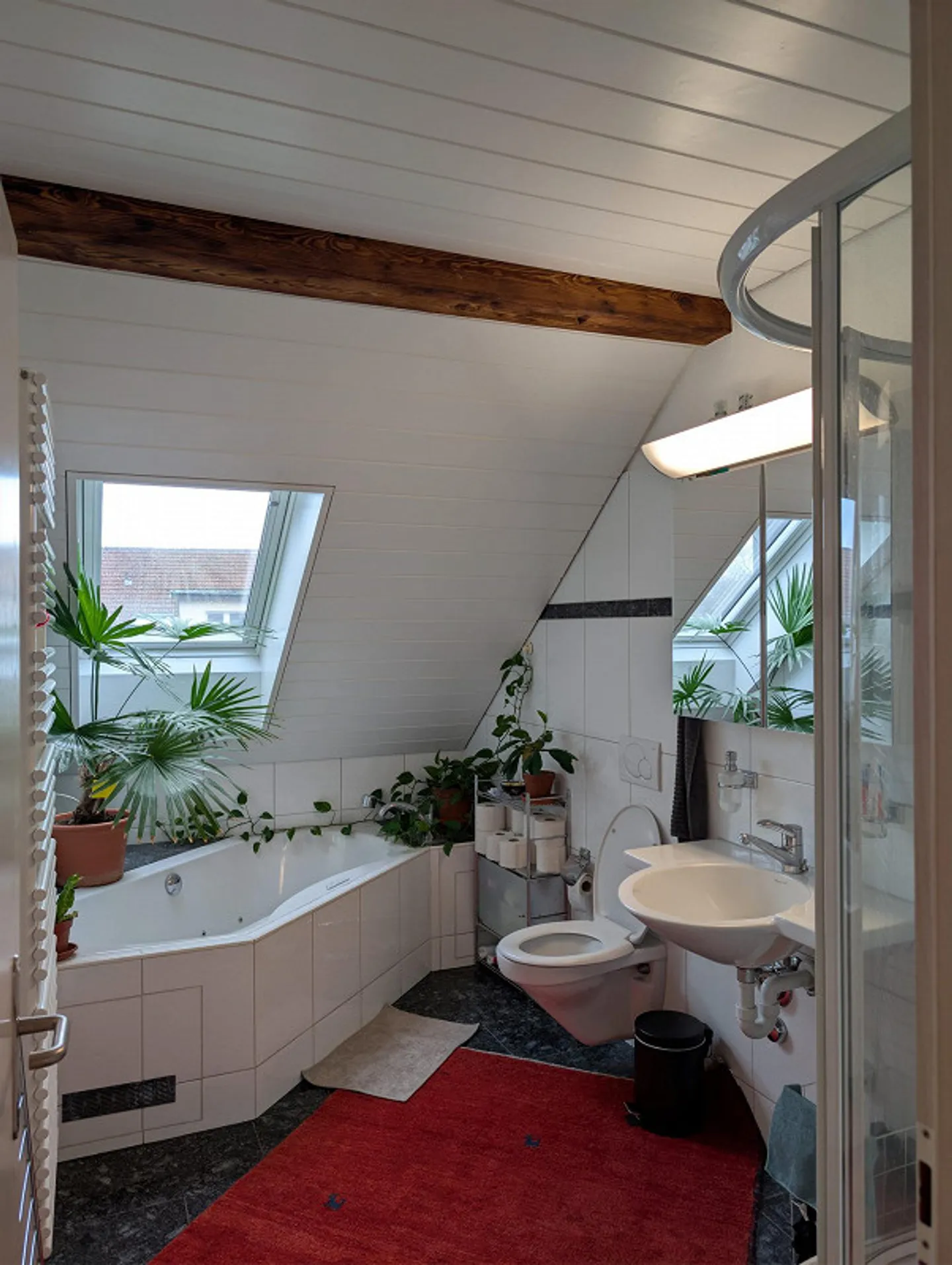 Appartement en duplex confortable, quartier 4 - Photo 3 sur 7