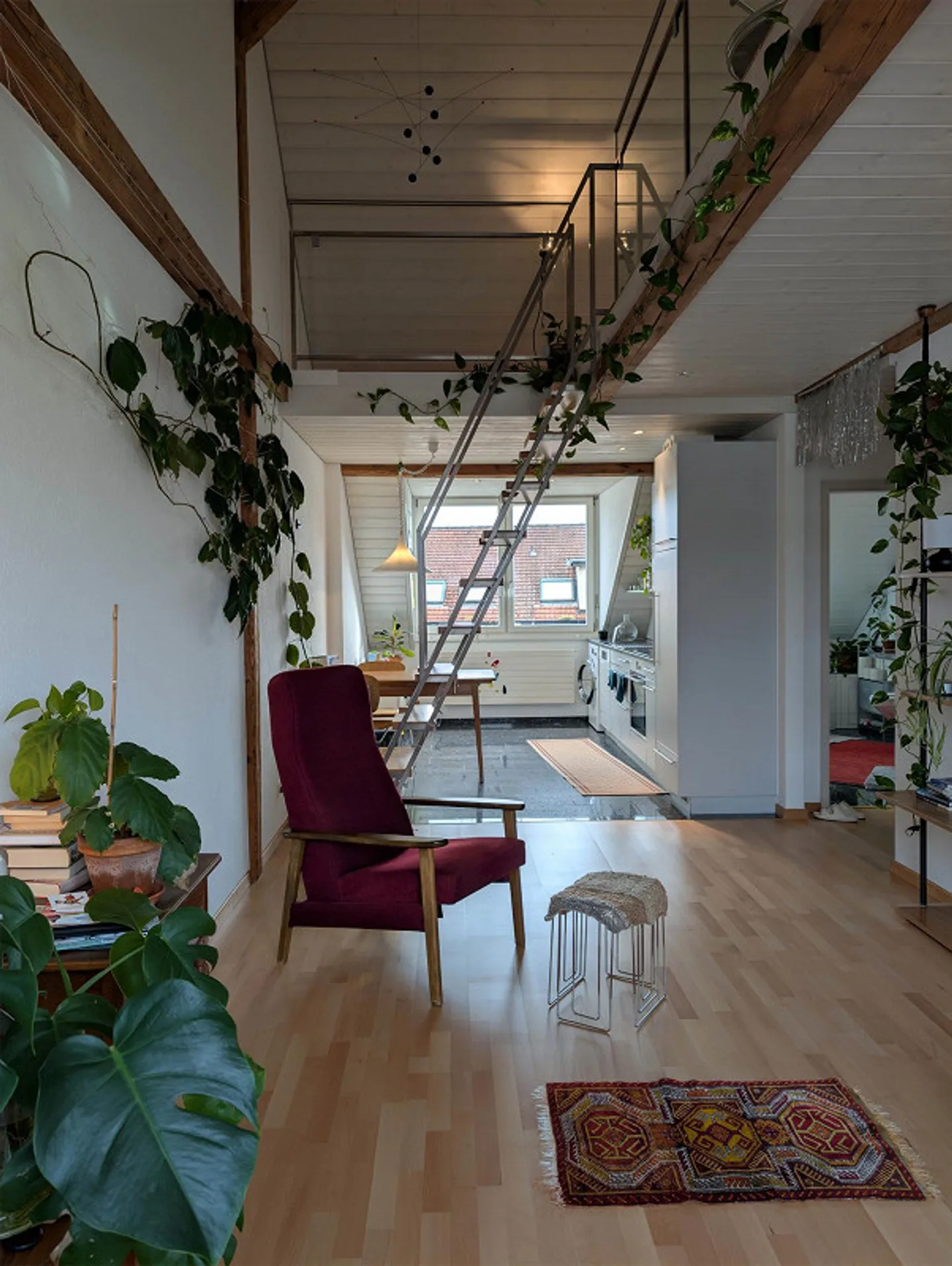 Appartement en duplex confortable, quartier 4 - Photo 5 sur 7