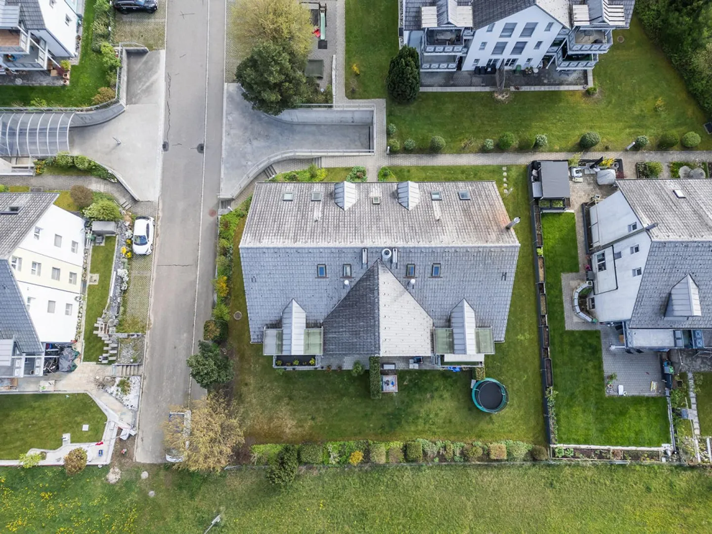 Mehrfamilienhaus in Ruhiger Lage - Foto 4 von 9