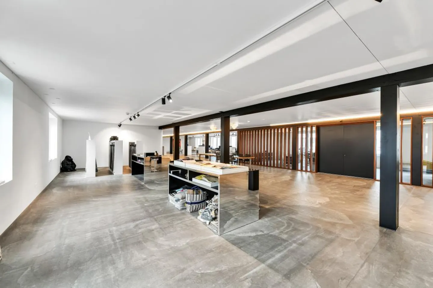 ATTRAKTIVE Büro- und Lagerfläche - Foto 2 von 7